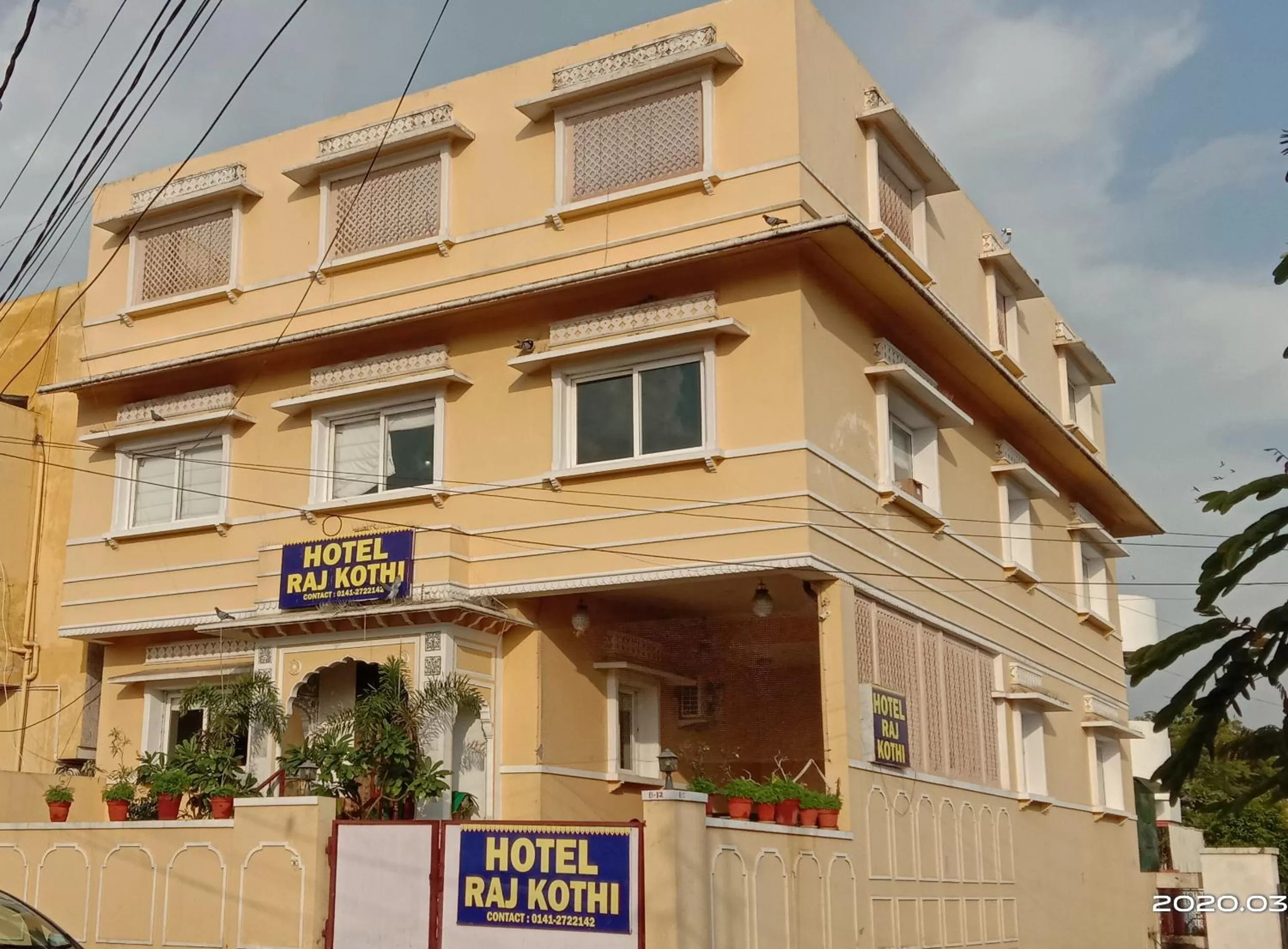 Property building in Hotel Raj Kothi Jaipur airport