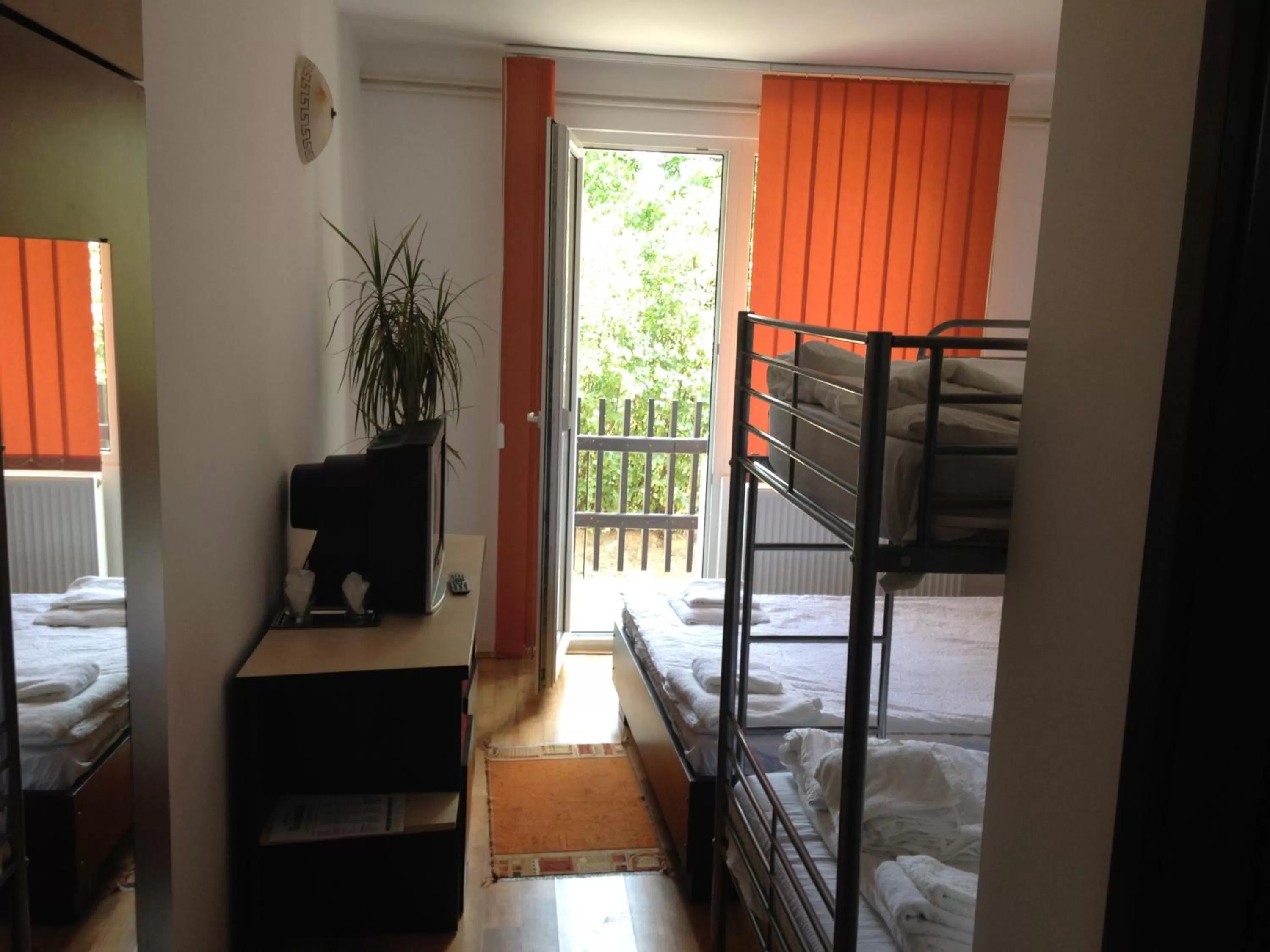 Bed in Hotel Romantik