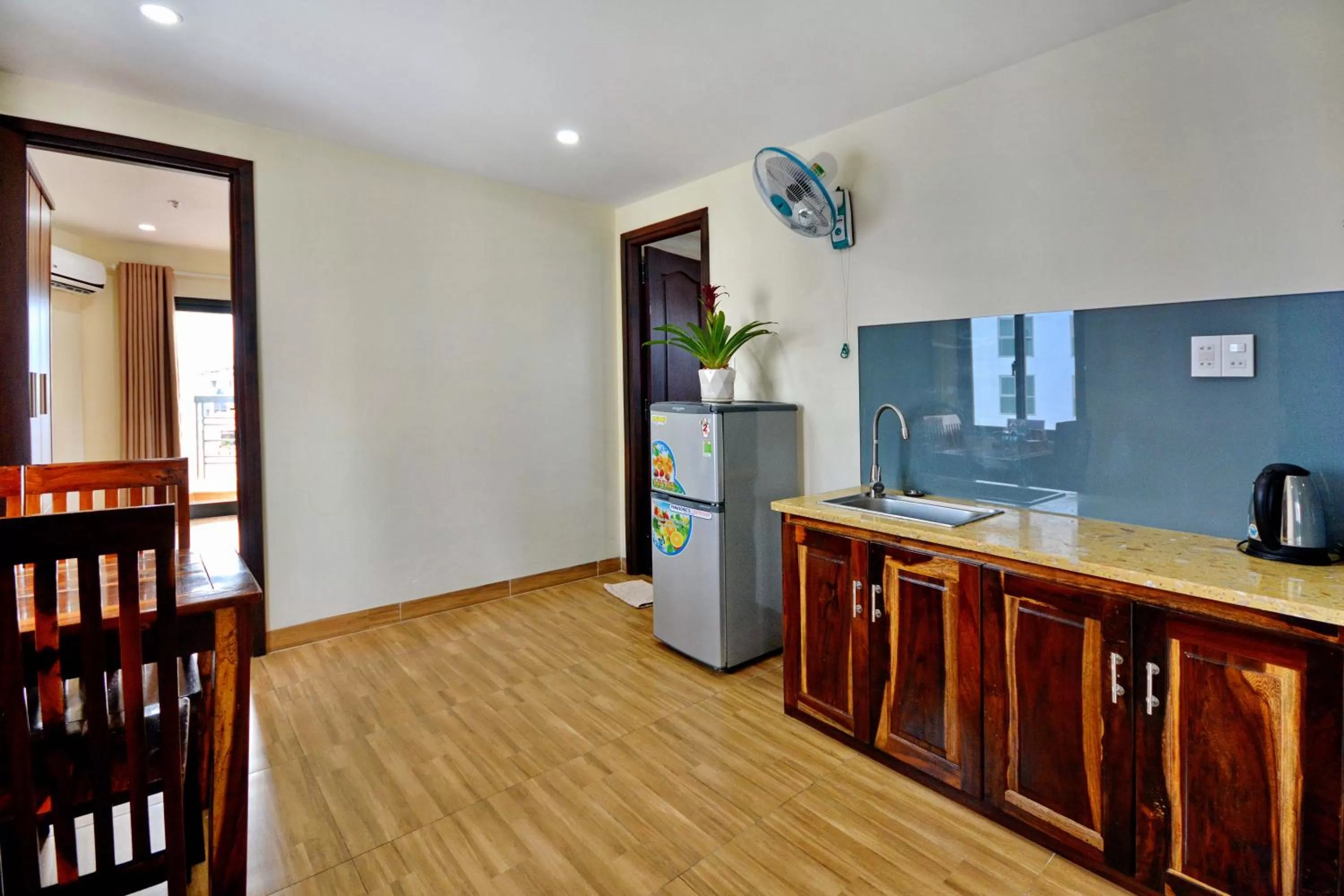 Kitchen or kitchenette in Harvey Hotel & Apartments