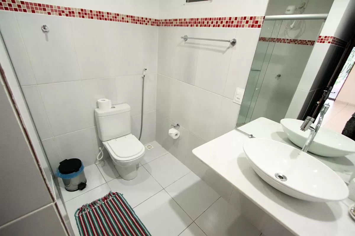 Bathroom in Pousada Recanto da Praia