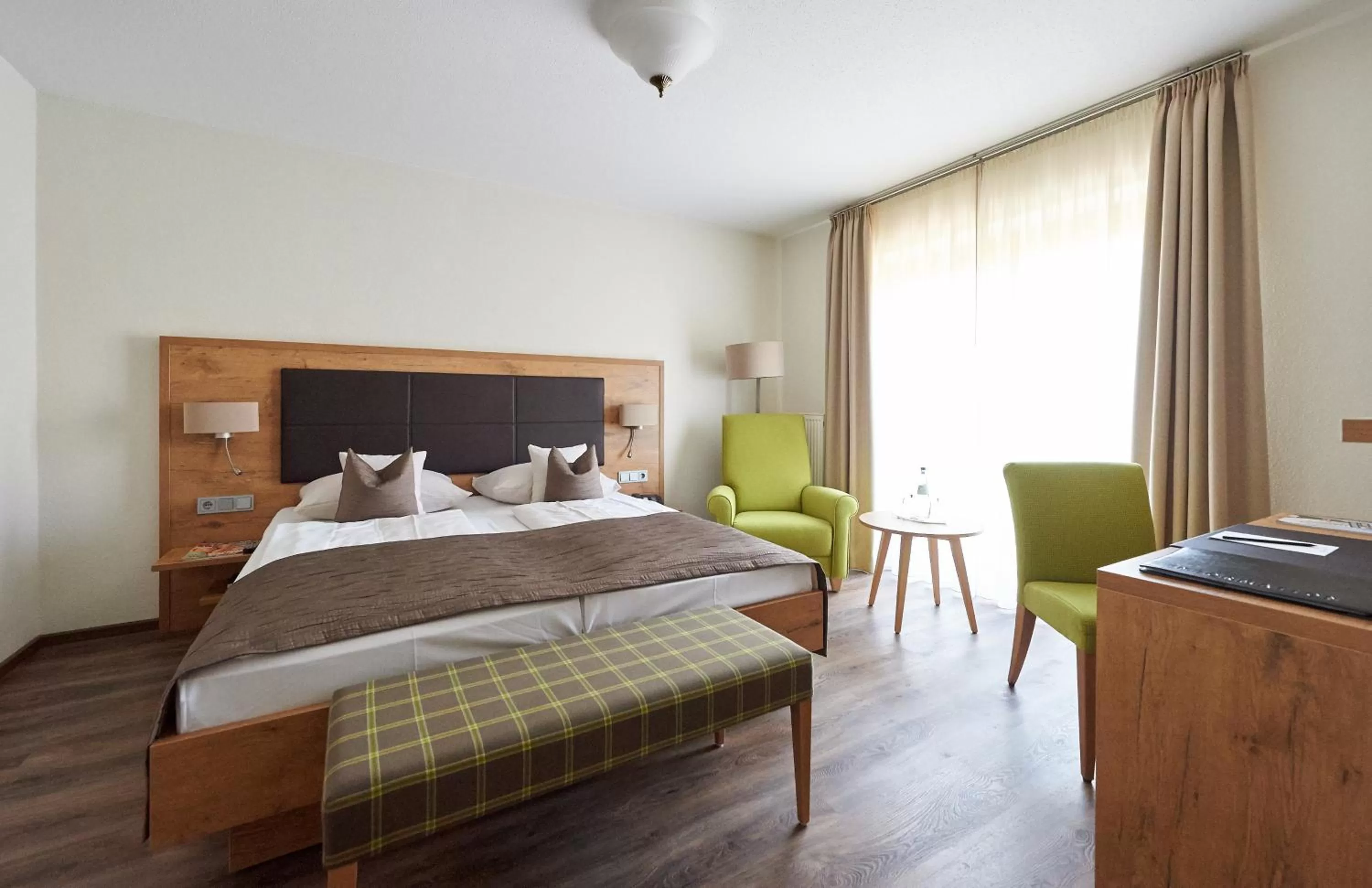 Photo of the whole room, Bed in Fetzers Landhotel