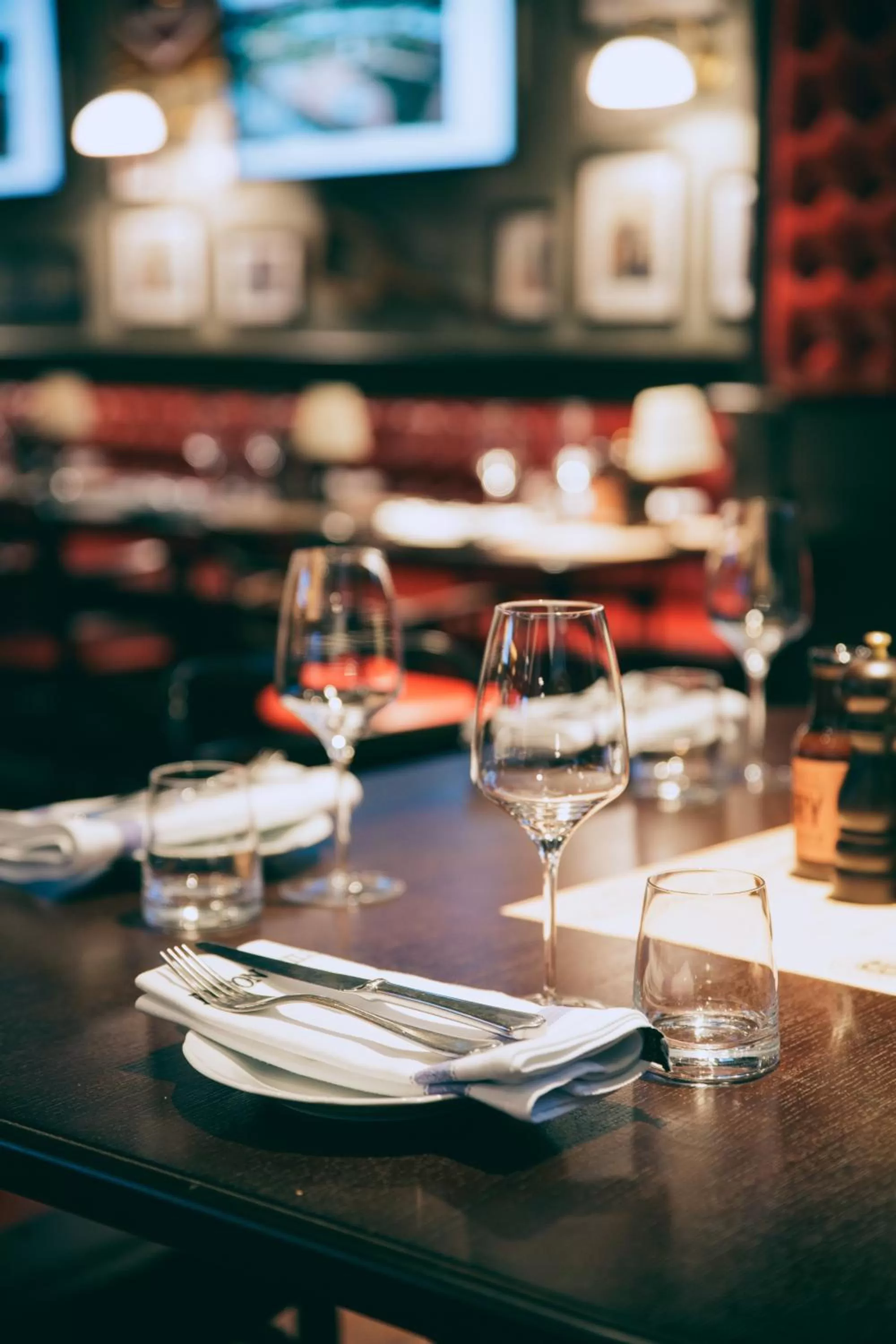 Restaurant/places to eat in Bo Hotel