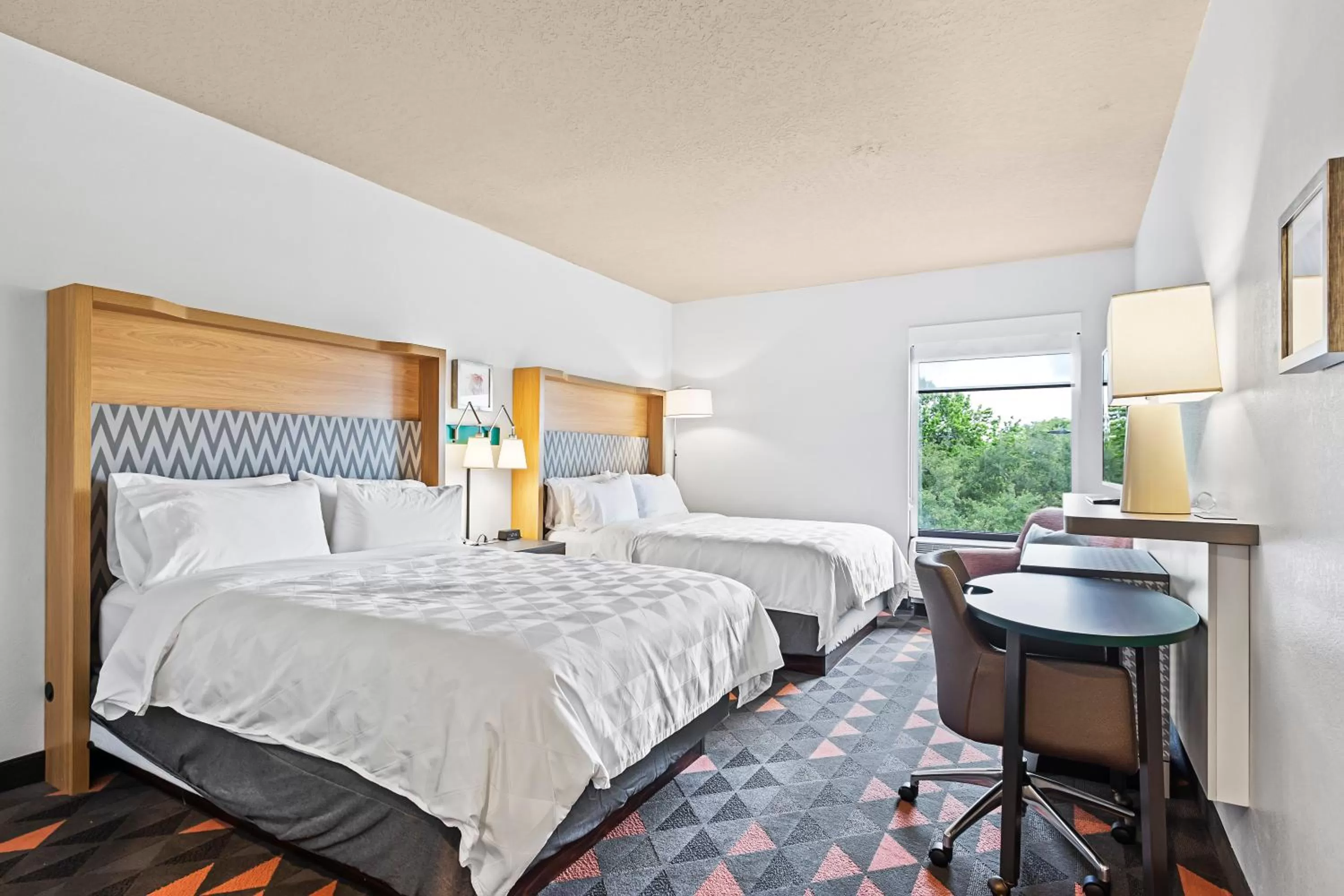 Photo of the whole room, Bed in Holiday Inn - St. Petersburg West by IHG