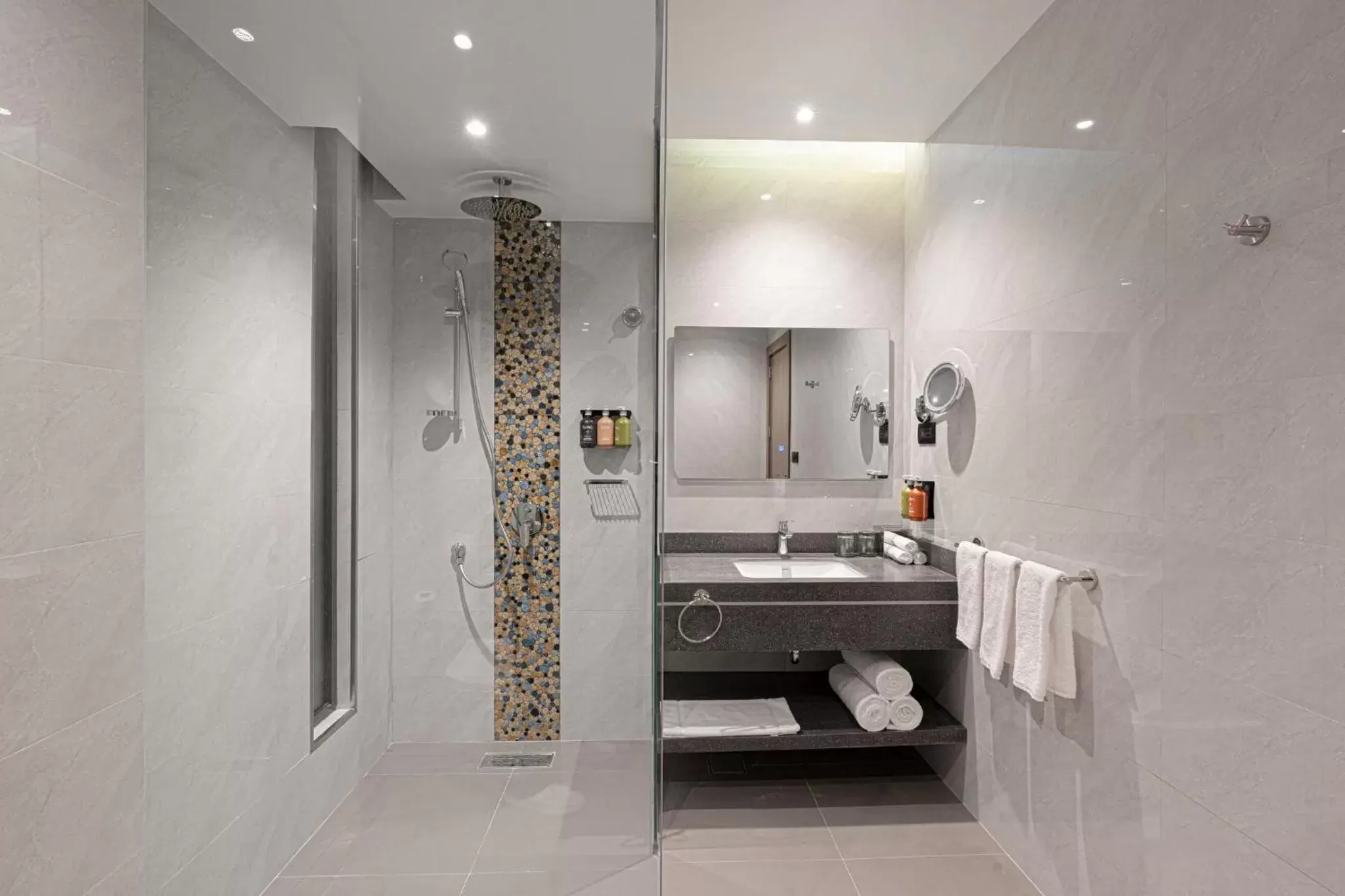 Standard King Room in Holiday Inn Riyadh The Business District by IHG Standard King Room in Holiday Inn Riyadh The Business District by IHG