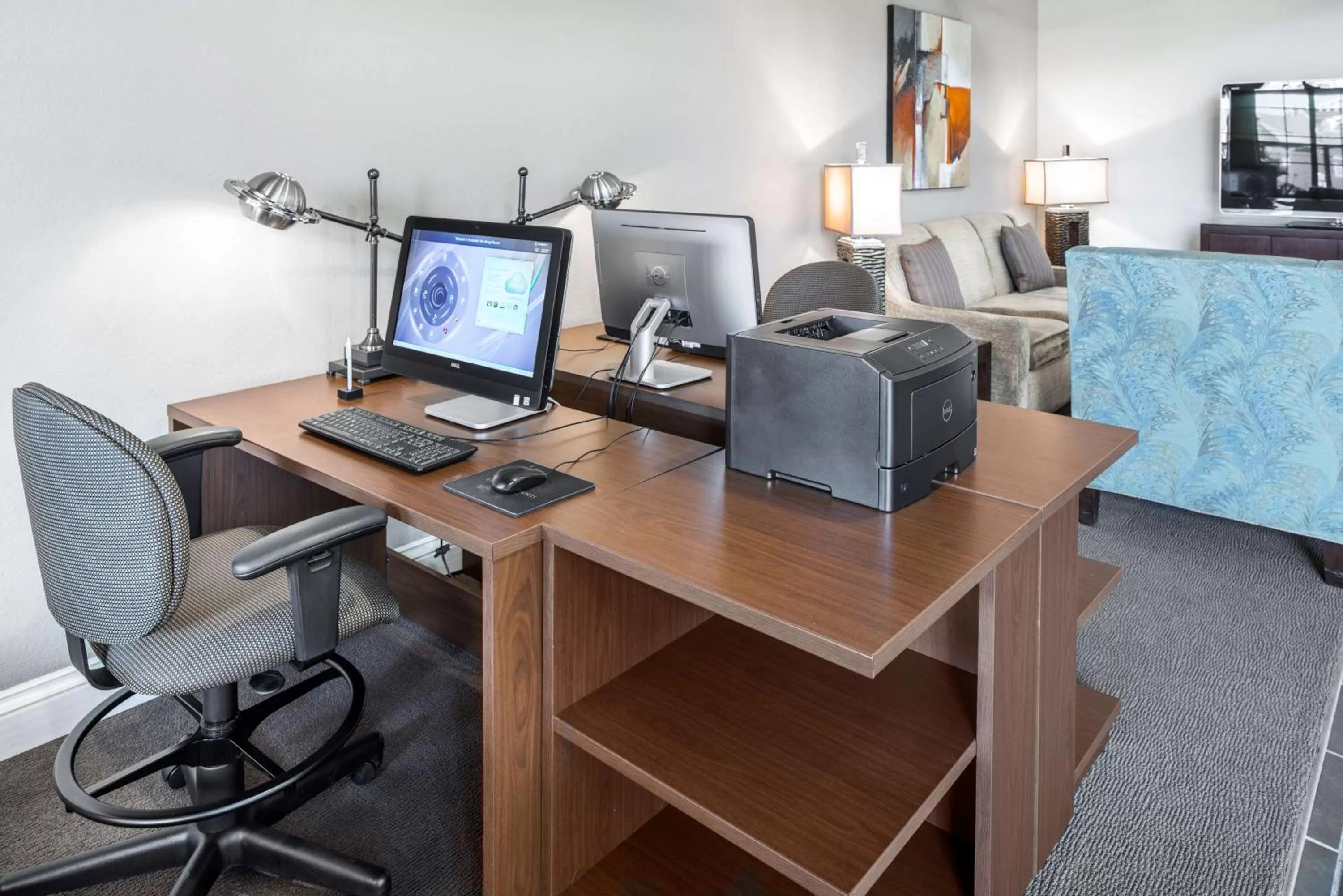 Business facilities in Hilton Vacation Club Scottsdale Villa Mirage