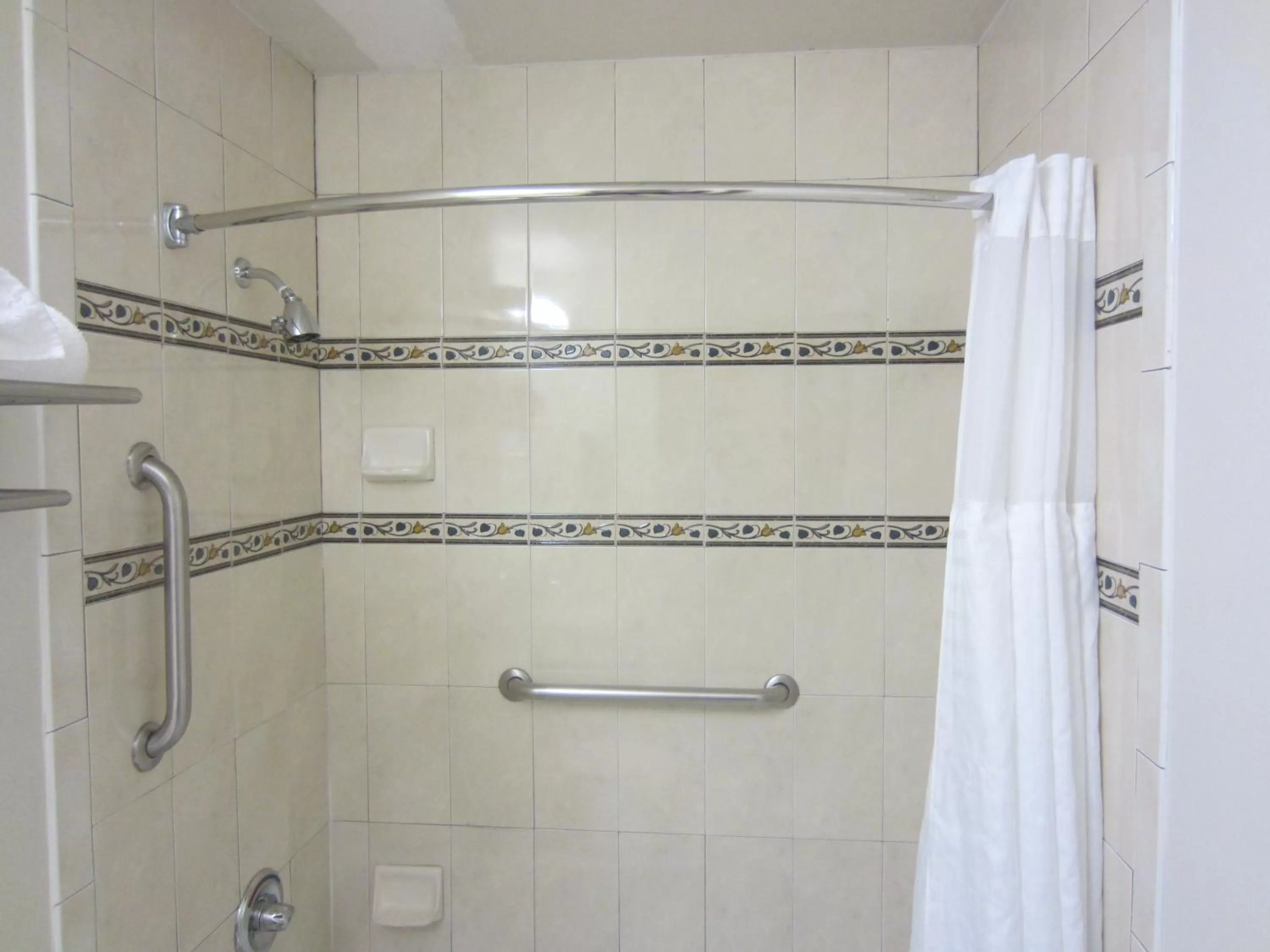 Property building in Cherry Orchard Inn