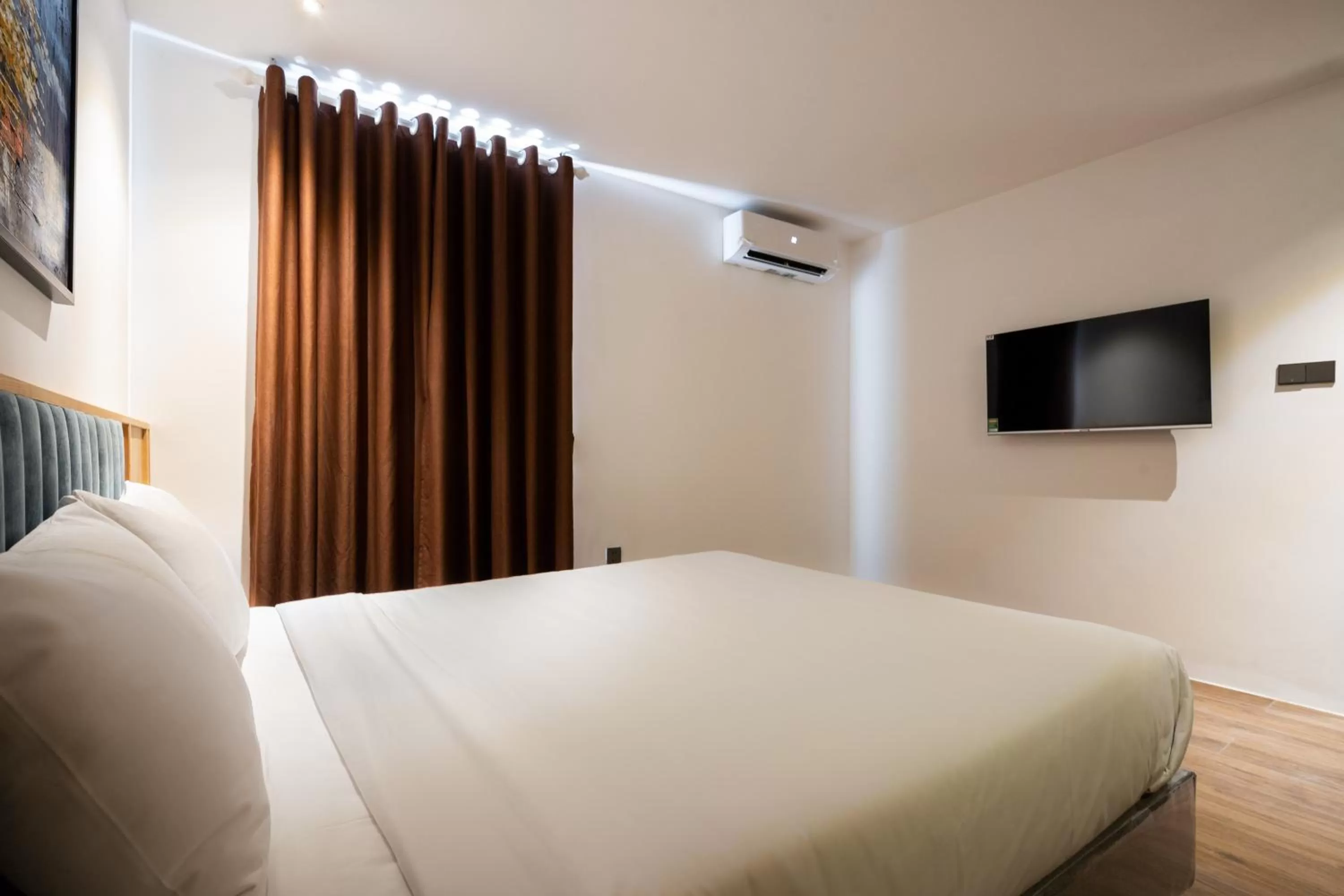 Bedroom, Bed in Haven Hut Hotel