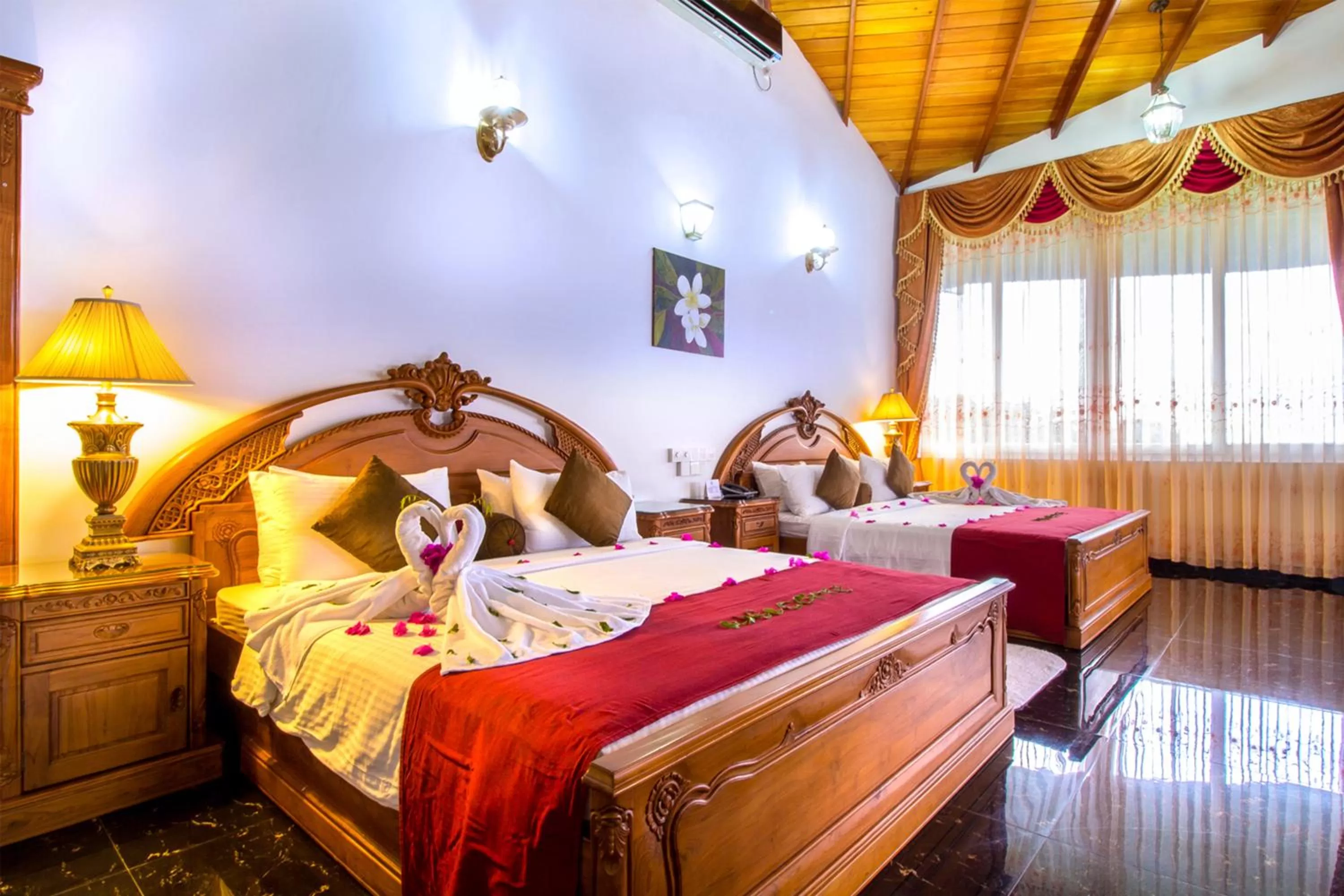 Bedroom, Bed in Hotel Sudu Araliya