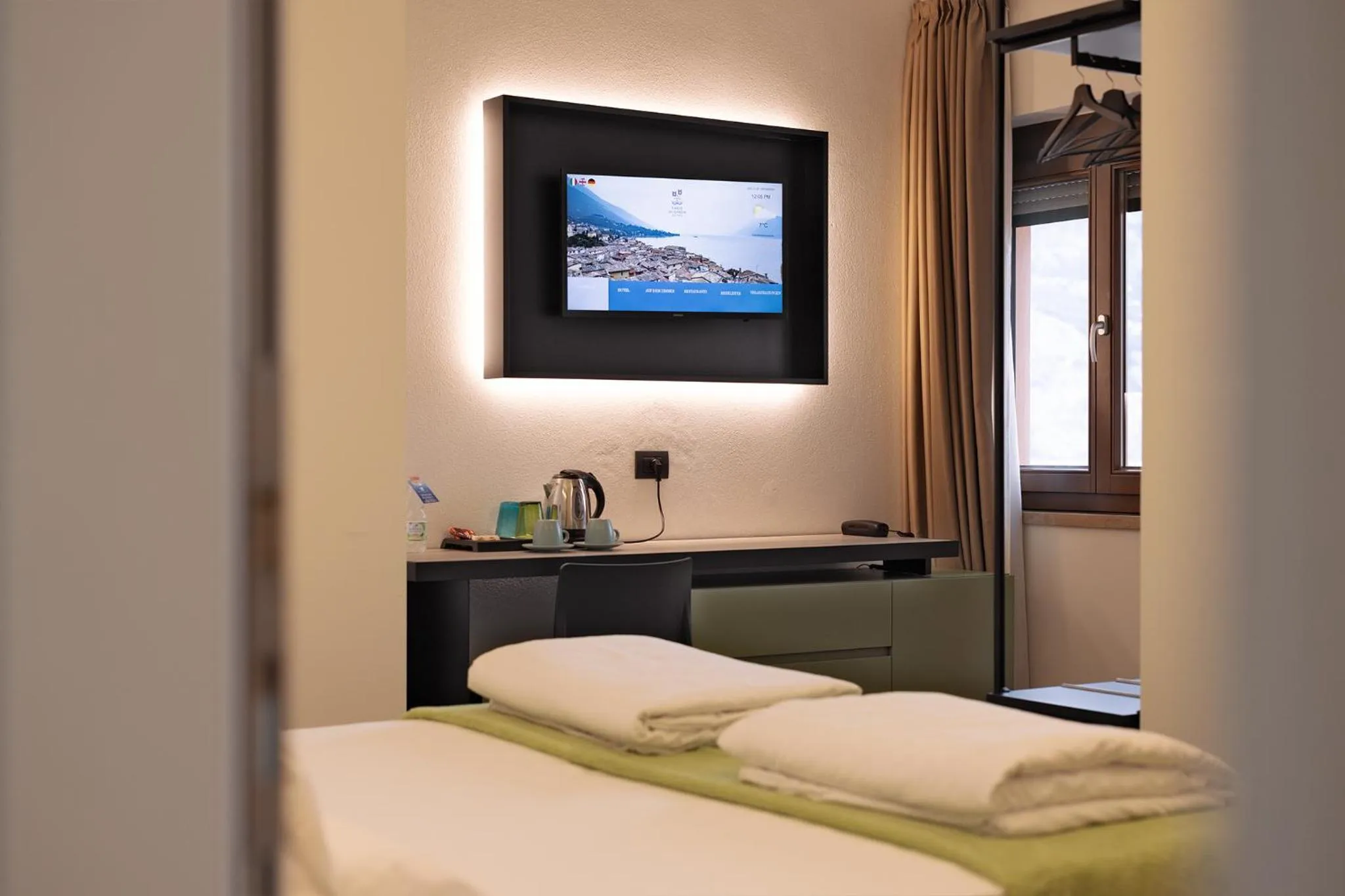 Bed in Hotel Lago Di Garda