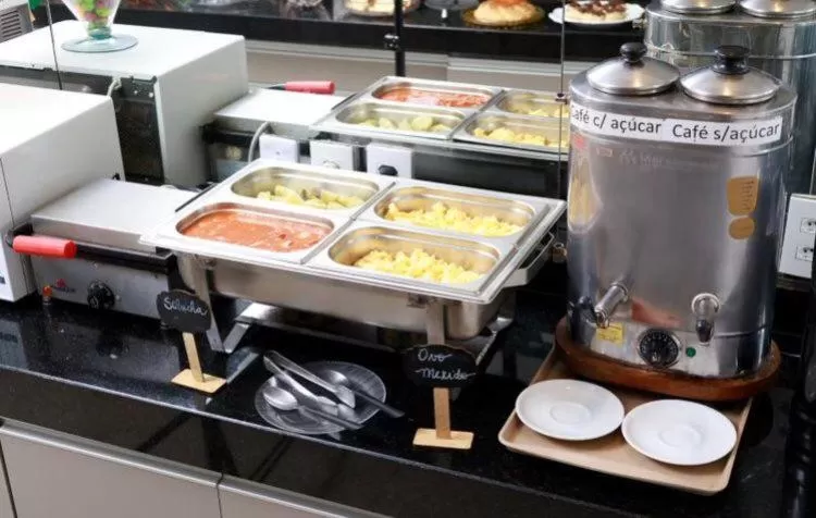 Breakfast in Hotel Portela II - Av Principal e a 500m do Thermas dos Laranjais