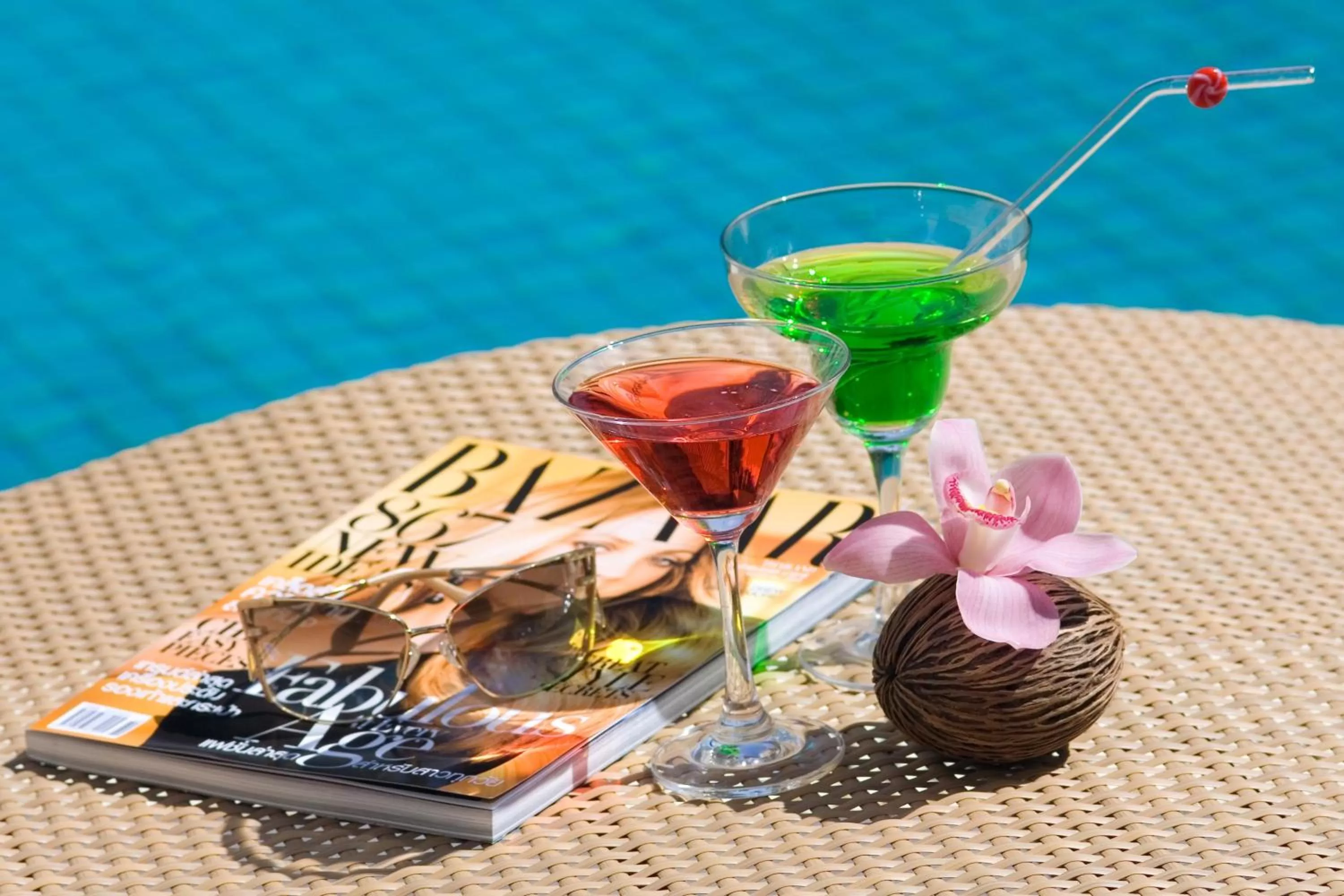 Food and drinks in A-Te Chumphon Hotel - SHA Plus