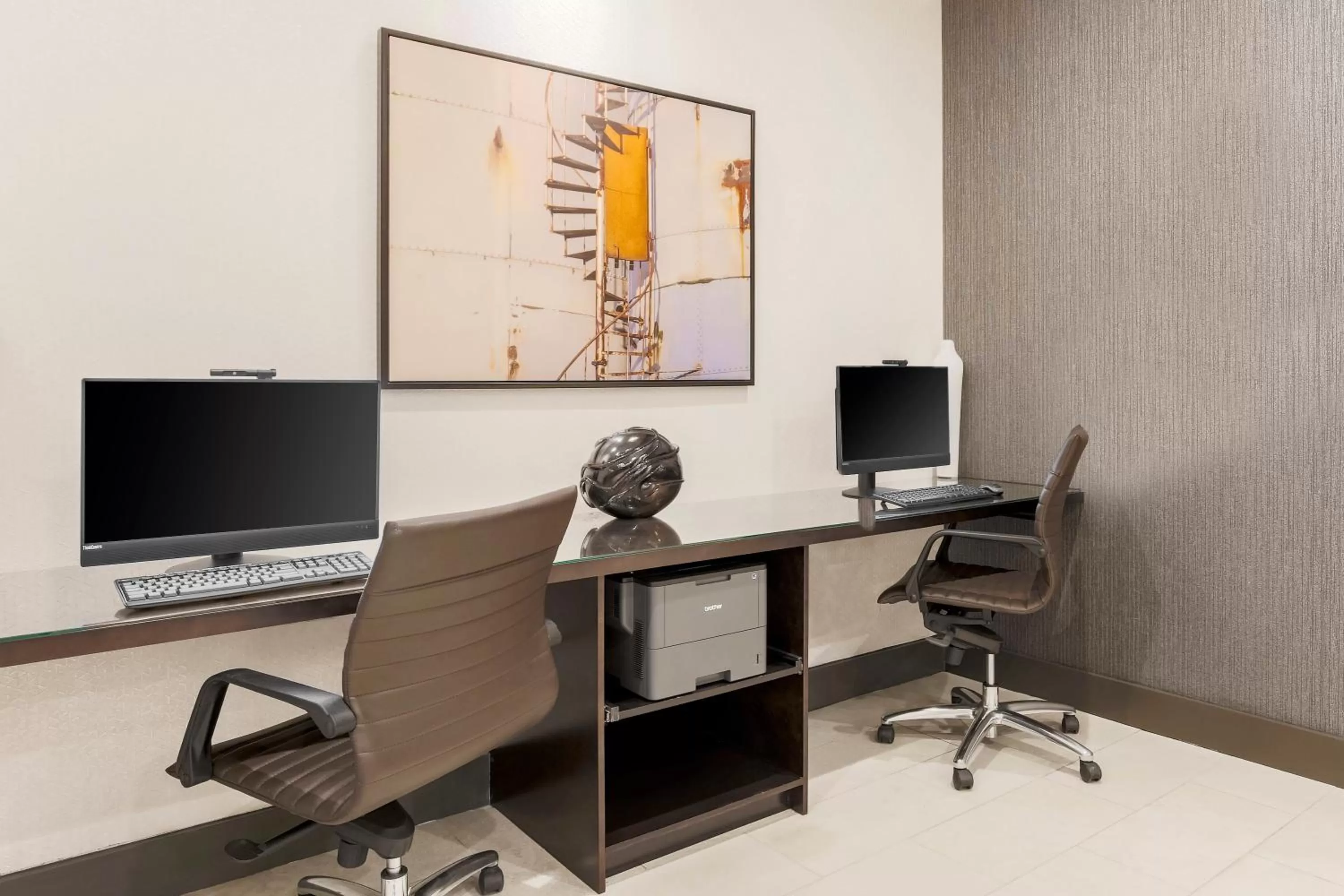 Business facilities in Hyatt Place Waco - South