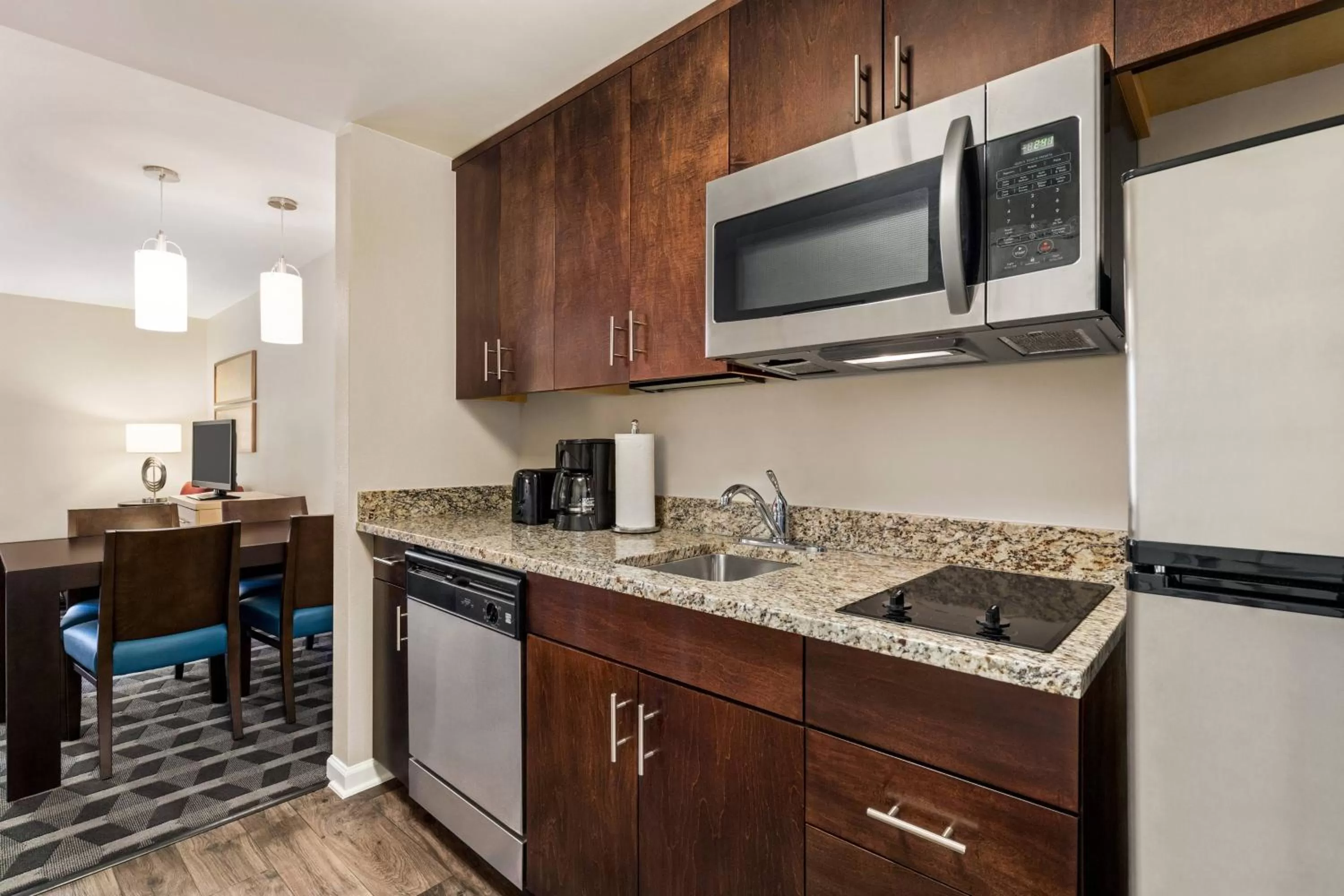 Kitchen or kitchenette in TownePlace Suites by Marriott Chattanooga Near Hamilton Place