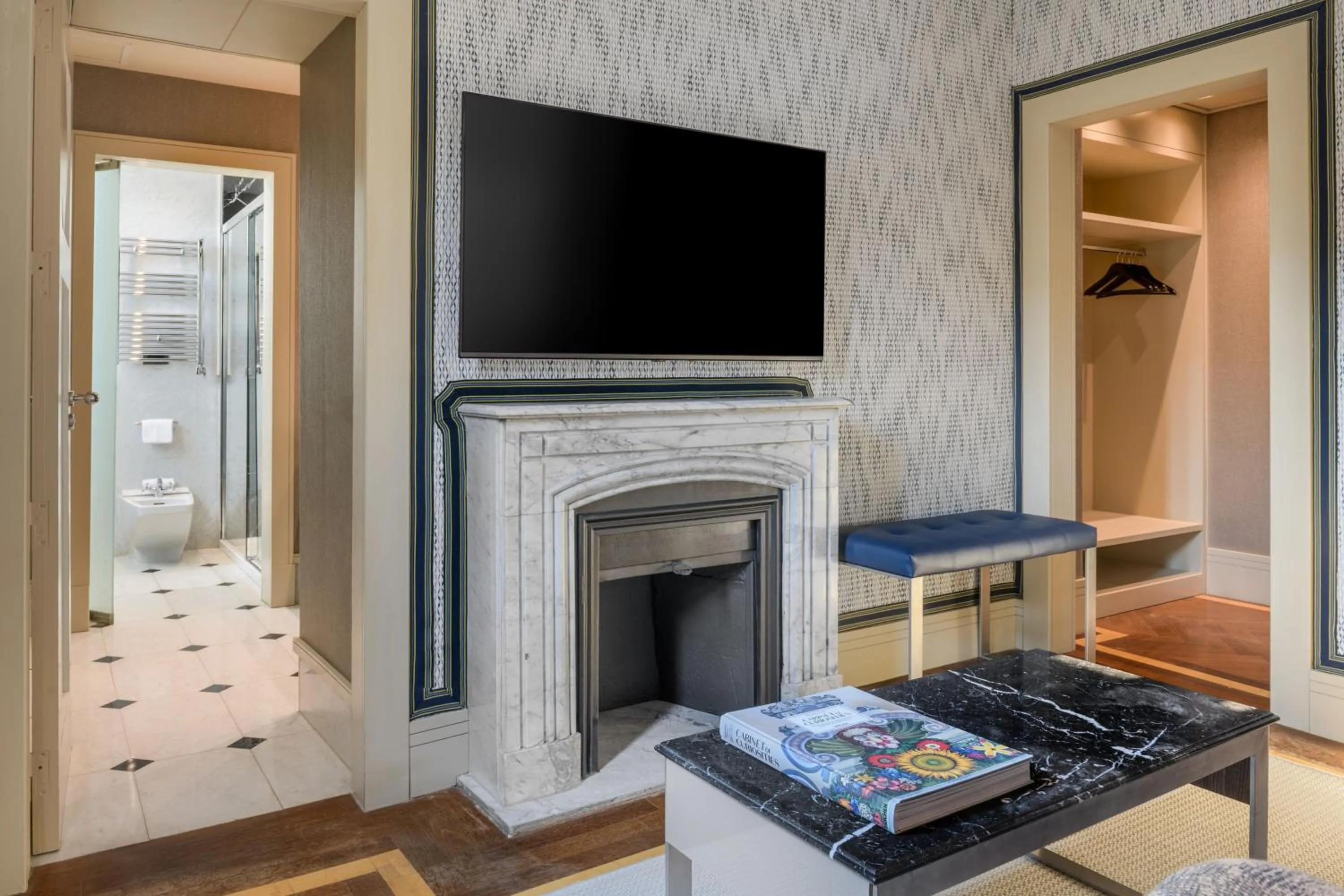 Photo of the whole room in Santo Mauro, a Luxury Collection Hotel, Madrid