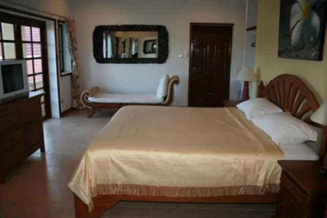 Day, Bed in Long Beach Inn