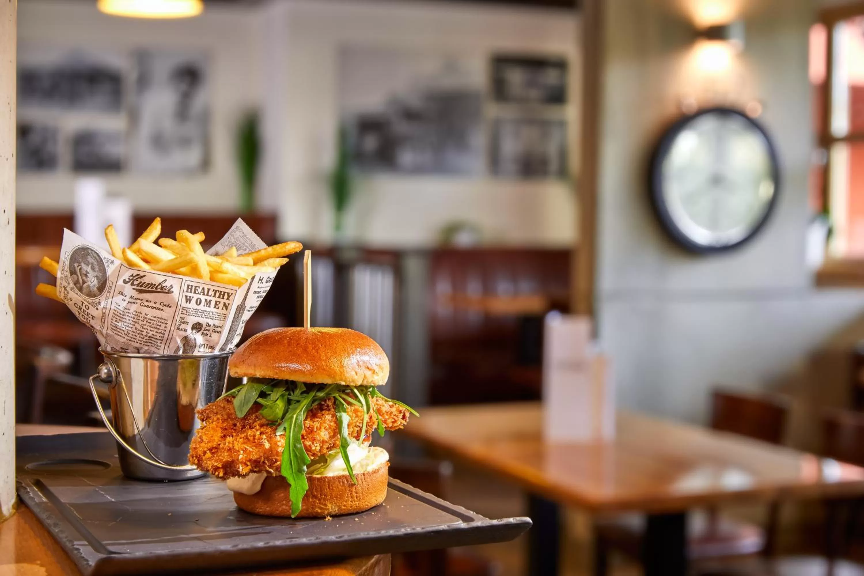 Food and drinks in Hotel Simon's Plaza