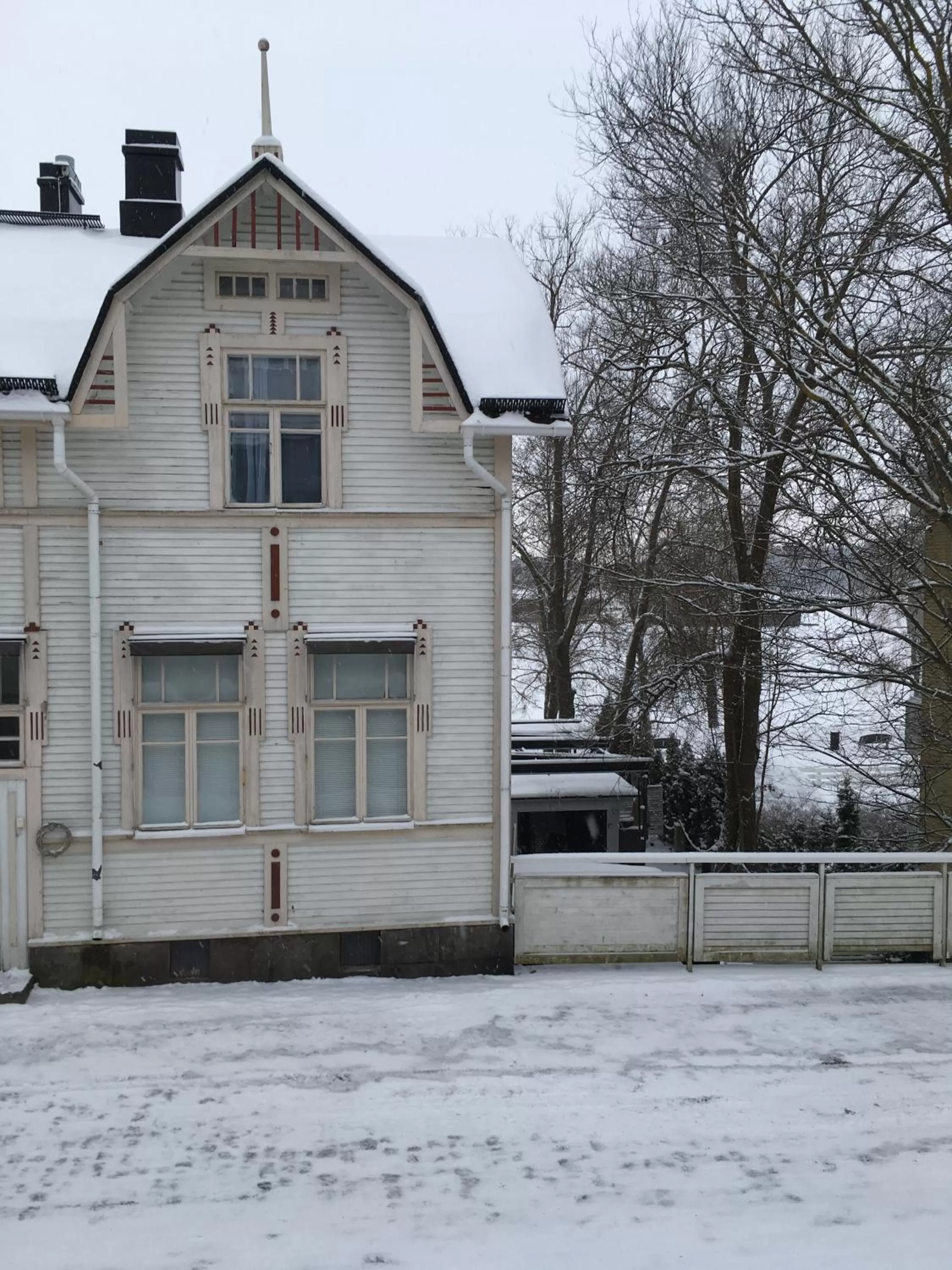 Cafe-Restaurant & Hotel Saima