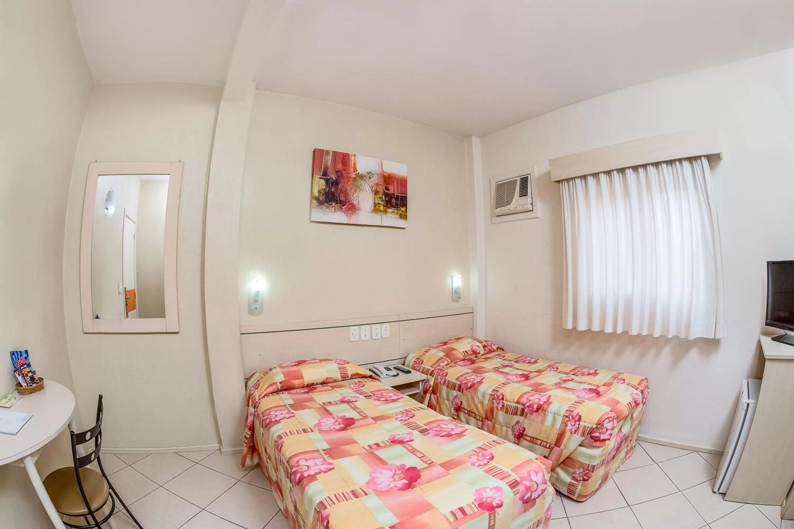 Bedroom, Bed in Hotel Express Canoas