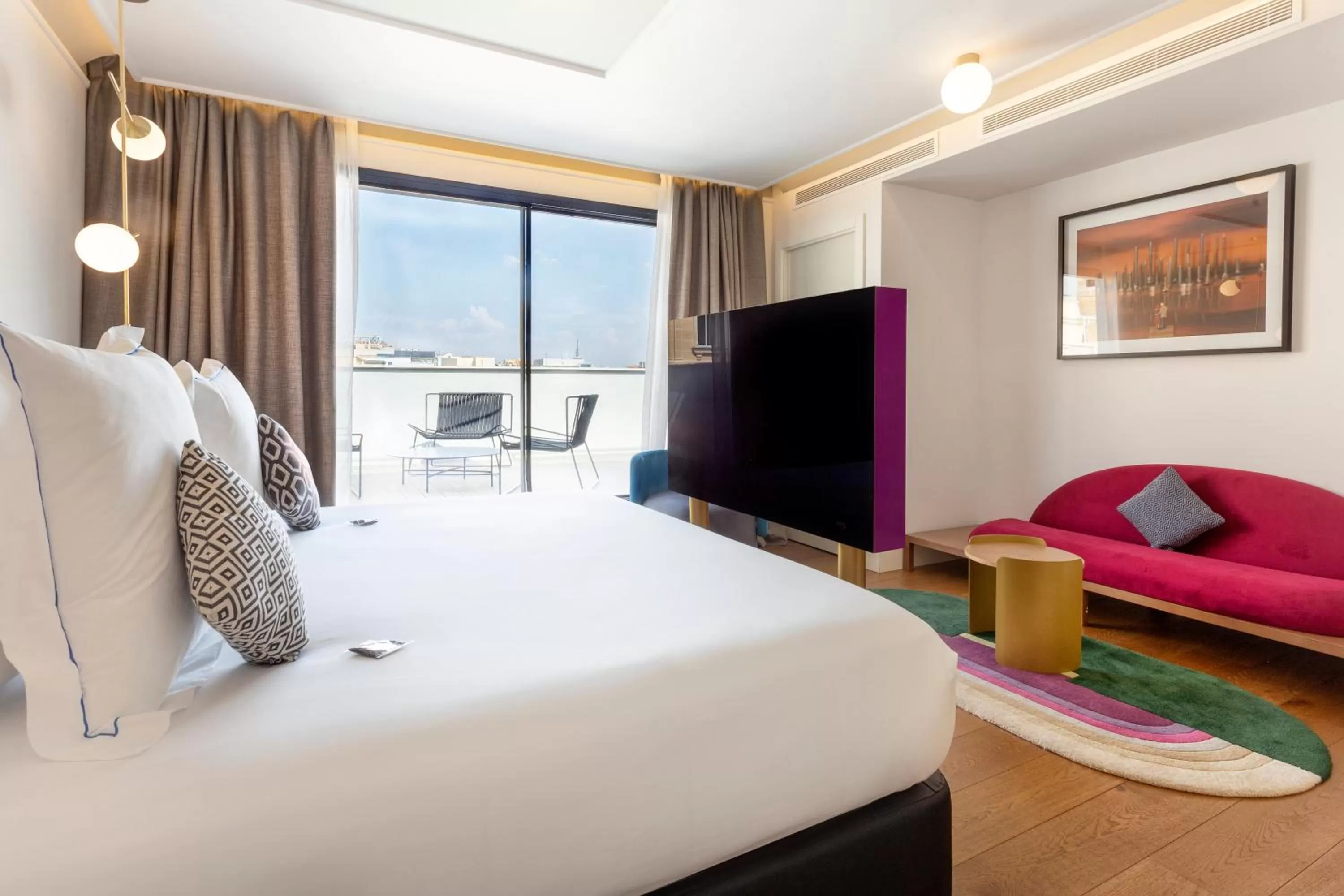 TV and multimedia, Bed in One Shot Fortuny