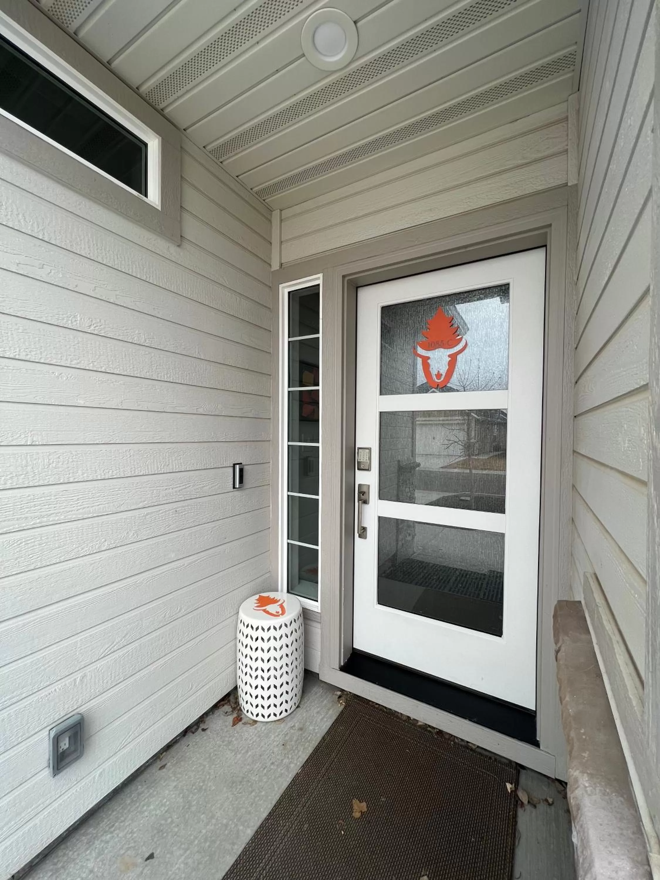 Facade/entrance in TJ Rancher - West Side Twin Falls