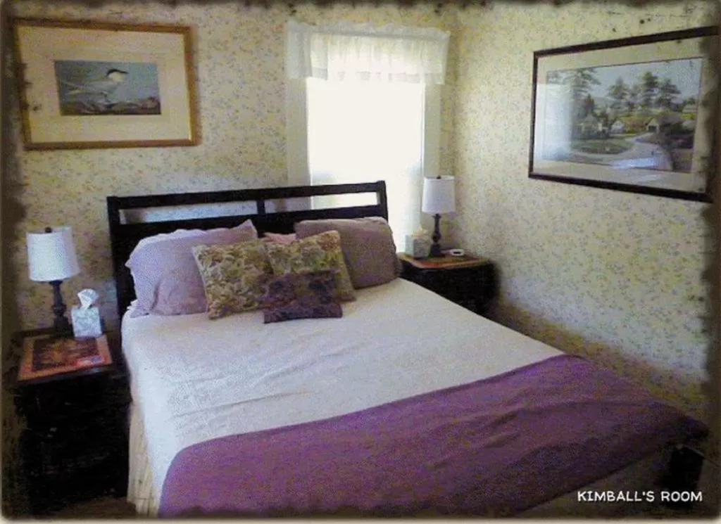 Bedroom in Spruce Moose Lodge
