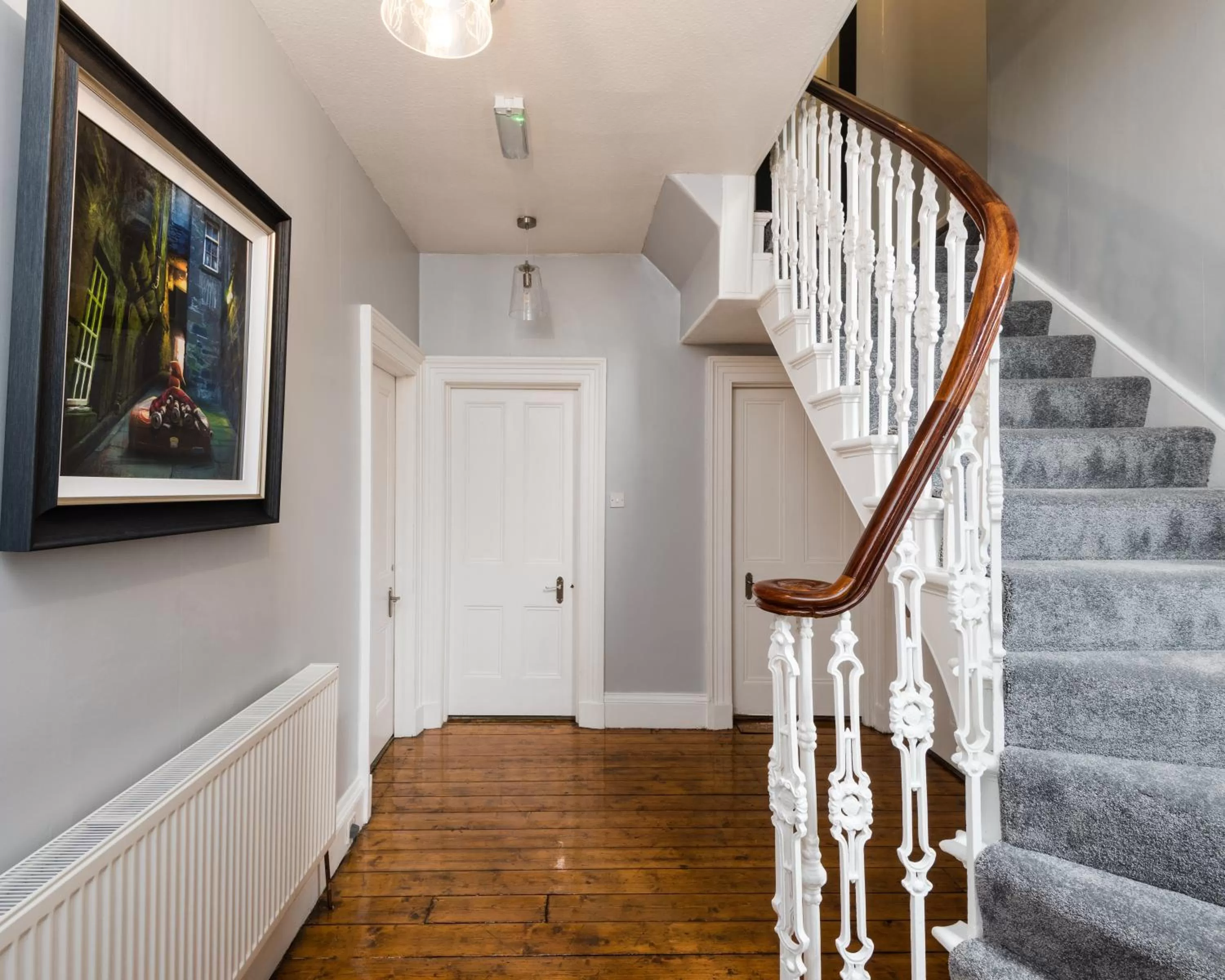 Photo of the whole room in Croft Na Coille