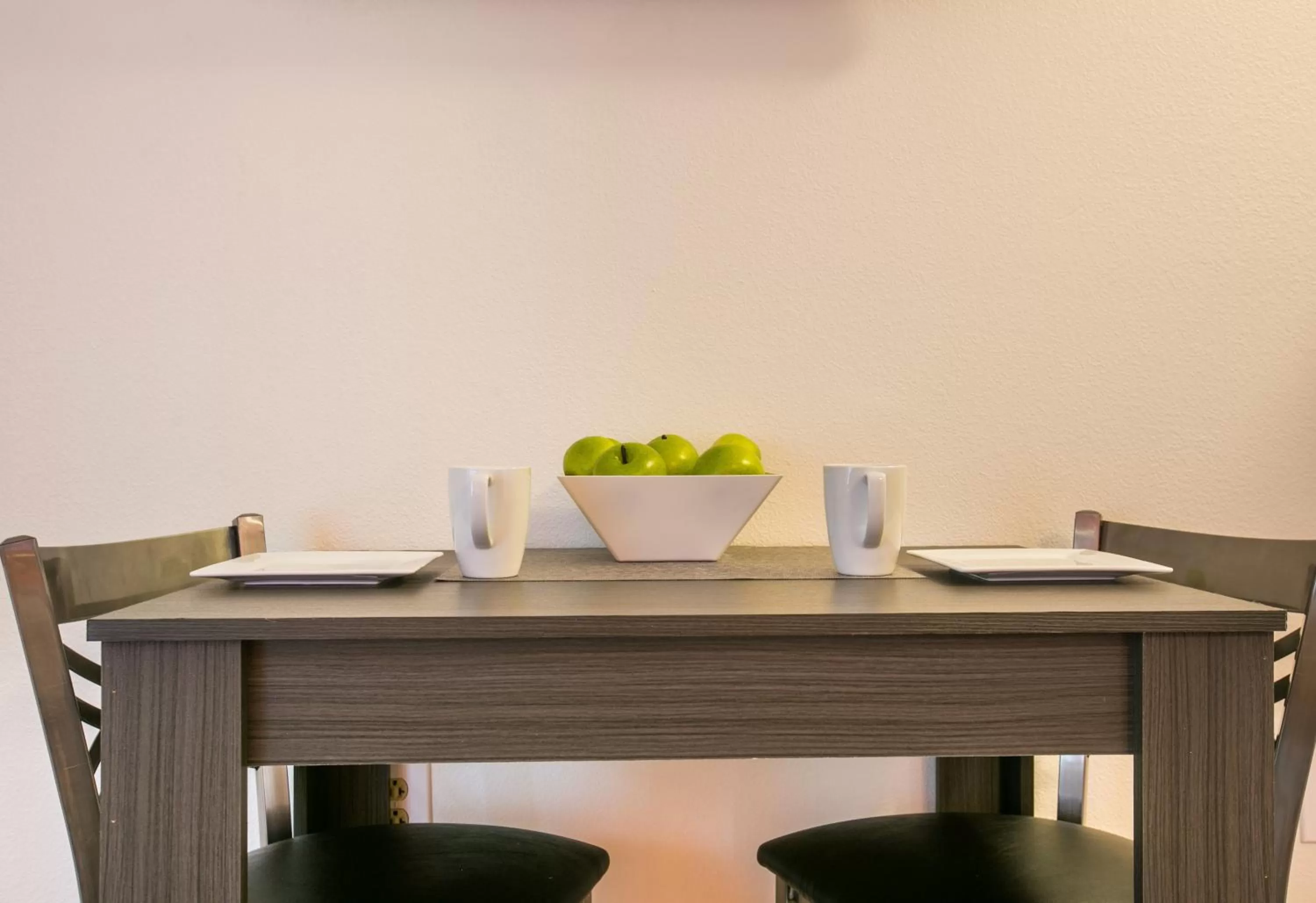 Dining area in Siegel Select Albuquerque 2