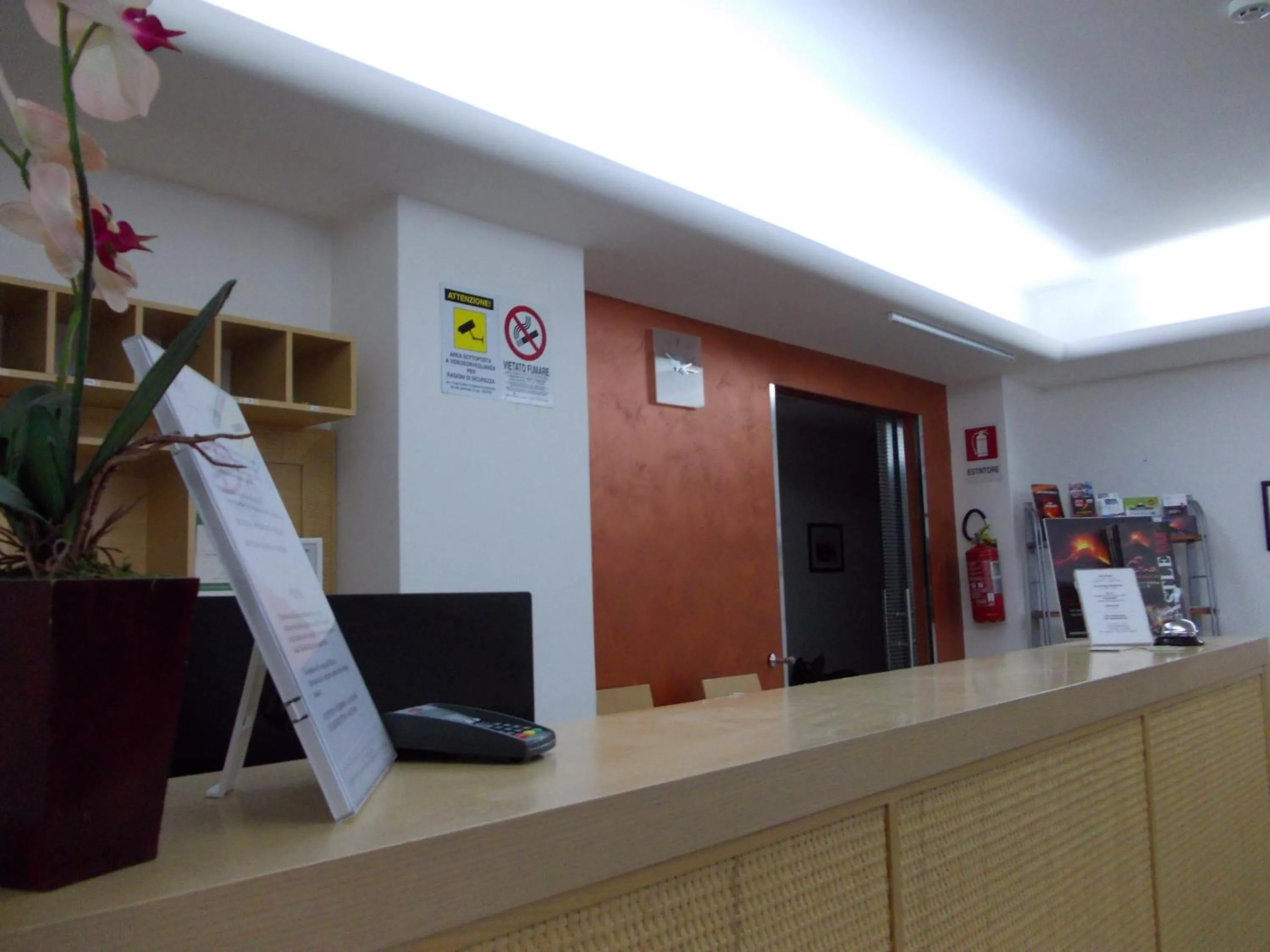 Lobby or reception in Hotel Catania Town