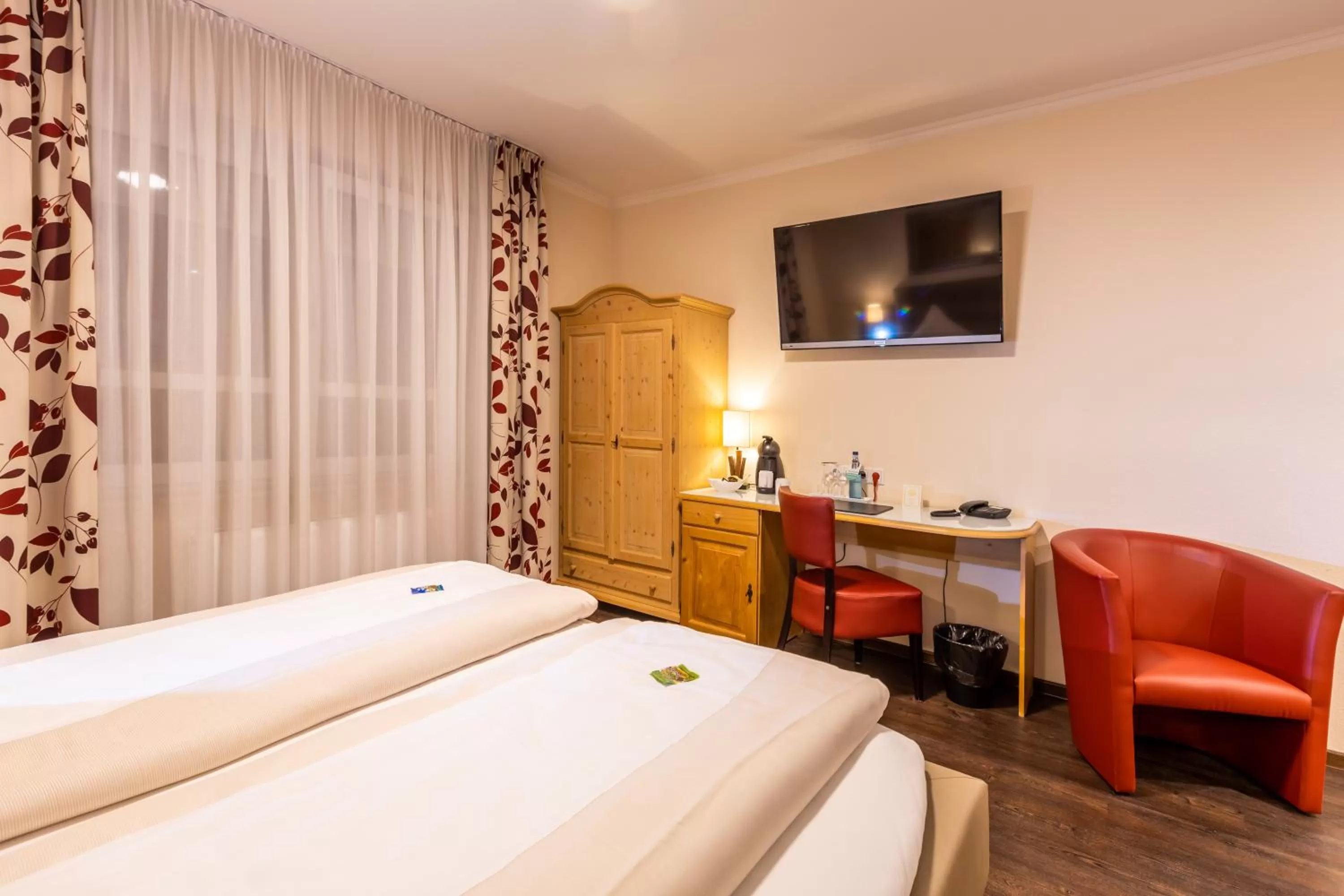 Bedroom, Bed in Burgdorfs Hotel & Restaurant