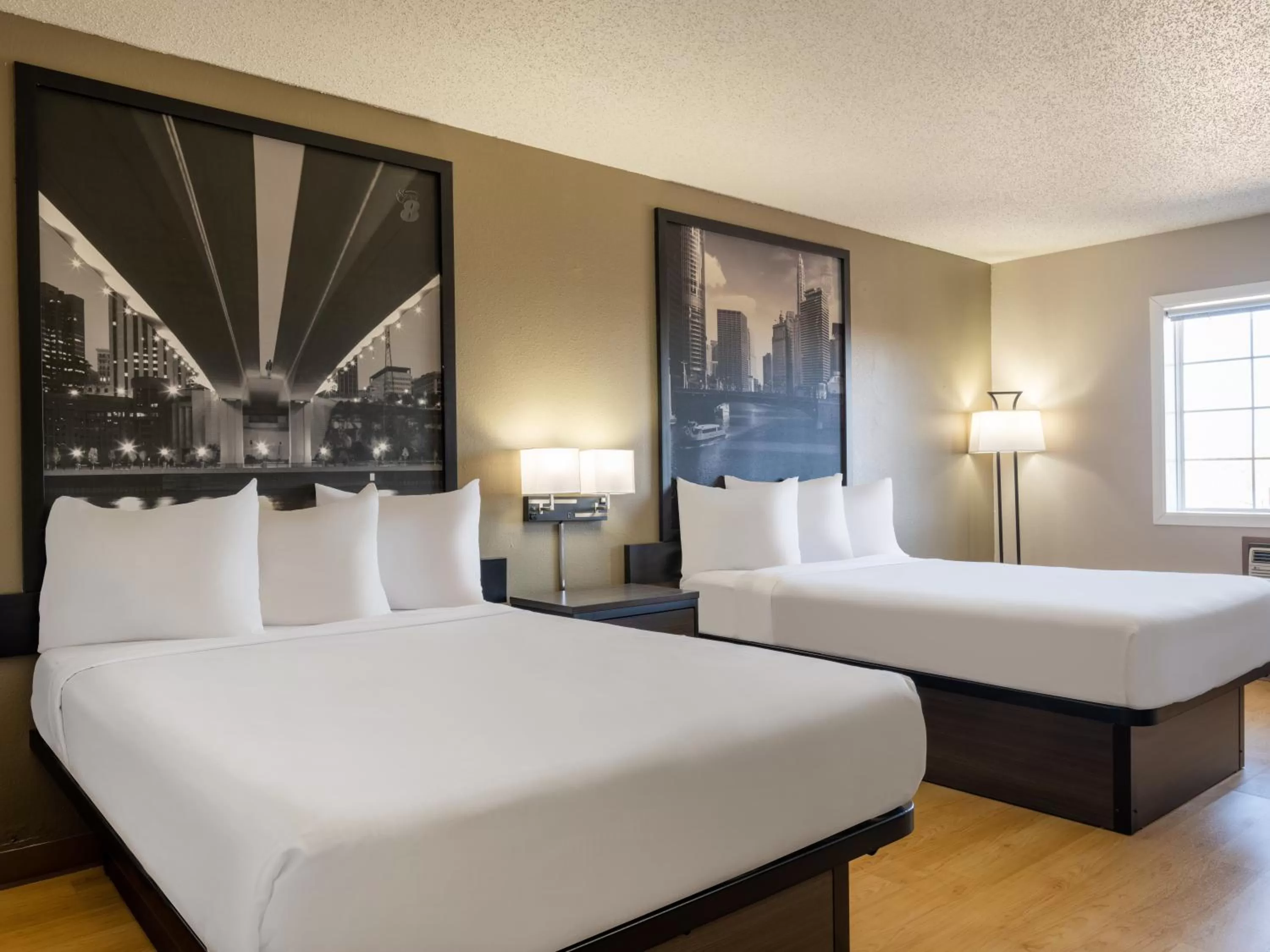 Bed in Super 8 by Wyndham Clinton