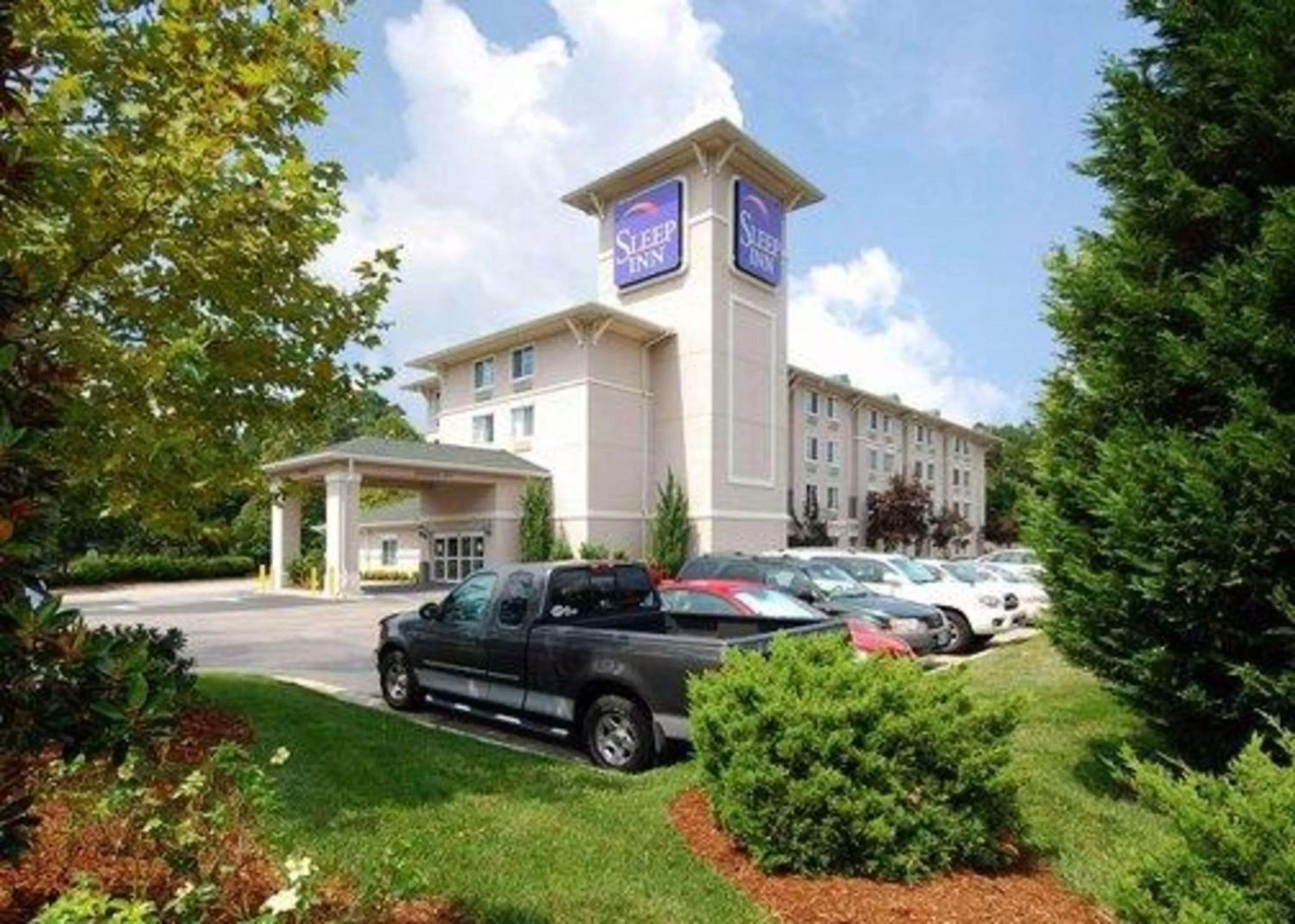 Property building in Sleep Inn Raleigh Durham Airport