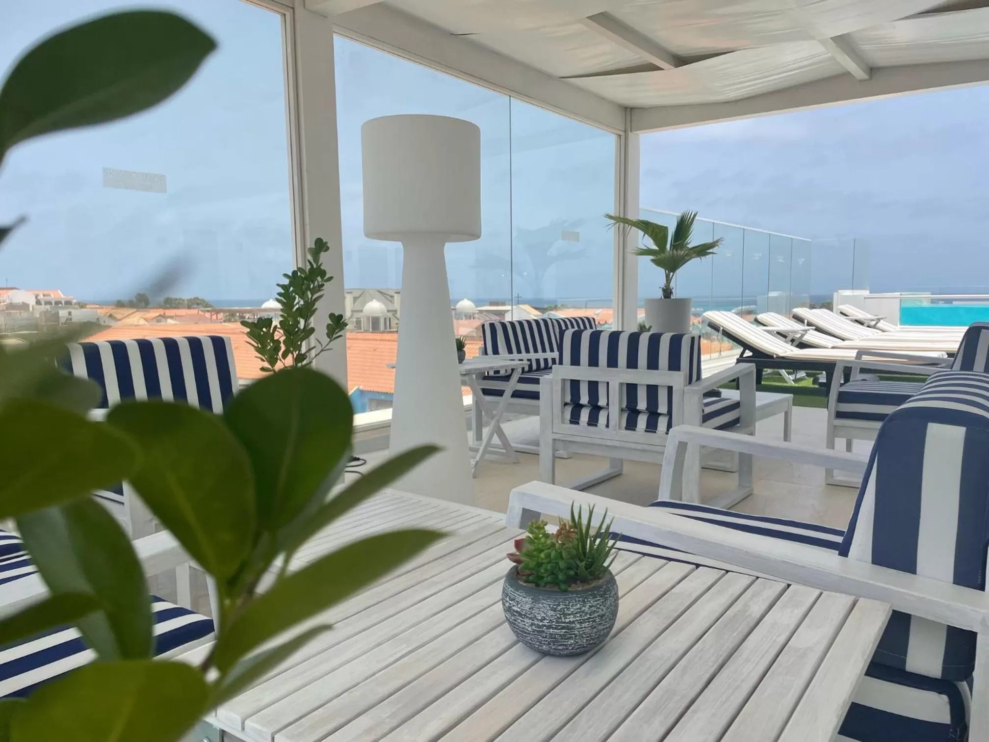 Swimming pool, Balcony/Terrace in DESIGN SUITES Boutique Hotel - Adults Only