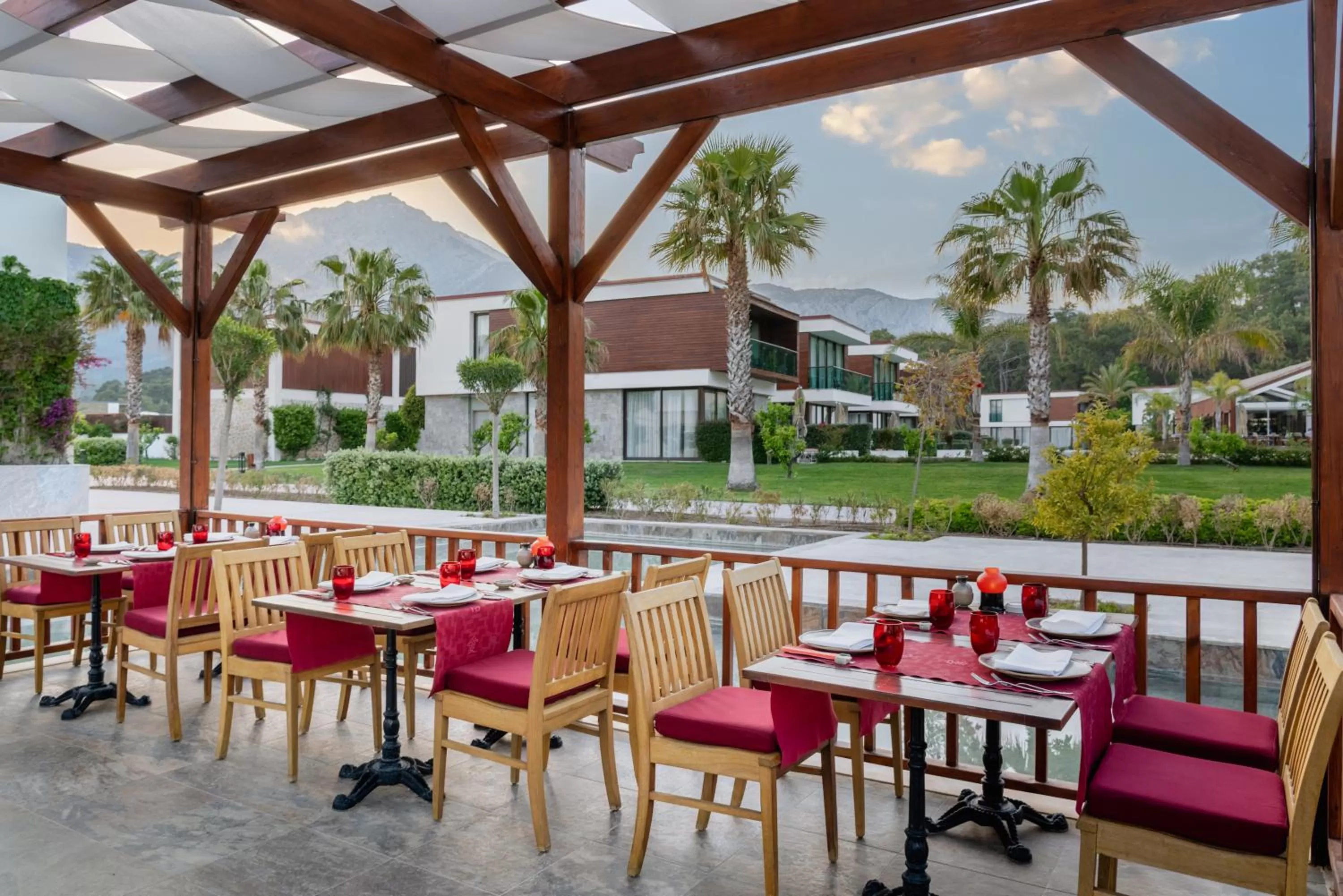 Restaurant/places to eat in Rixos Premium Tekirova - The Land of Legends Access