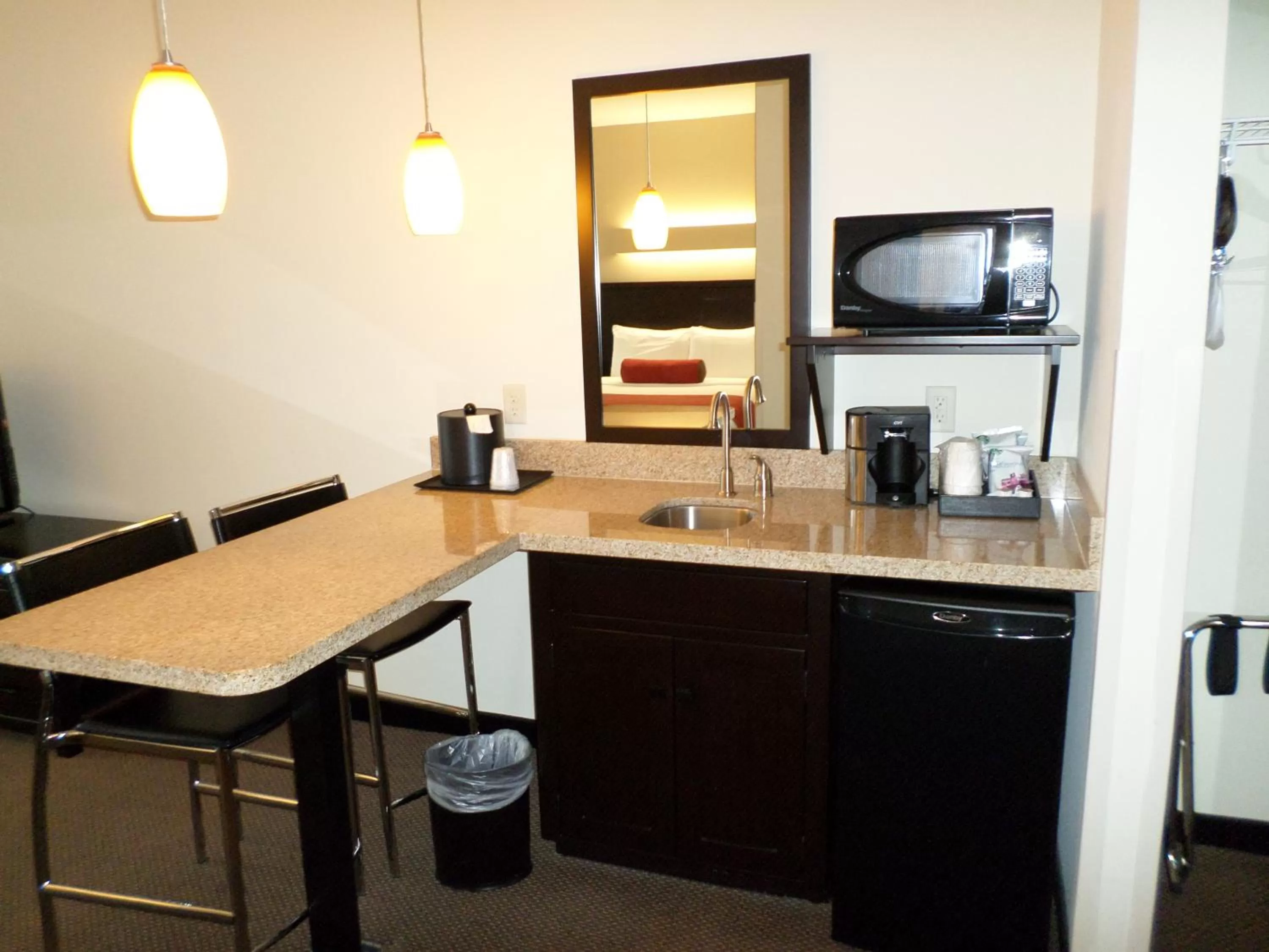 Kitchen or kitchenette in Berlin Grande Hotel