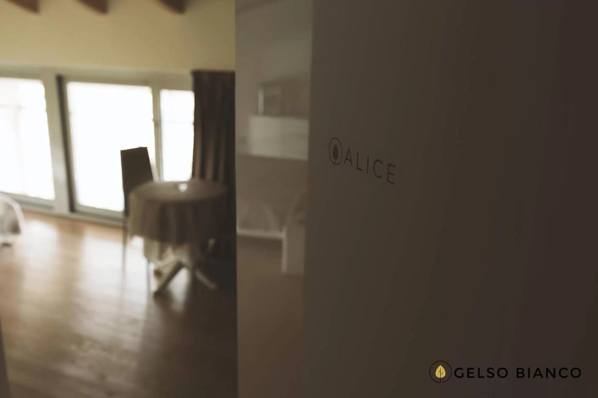 Photo of the whole room in Gelso Bianco Country Resort