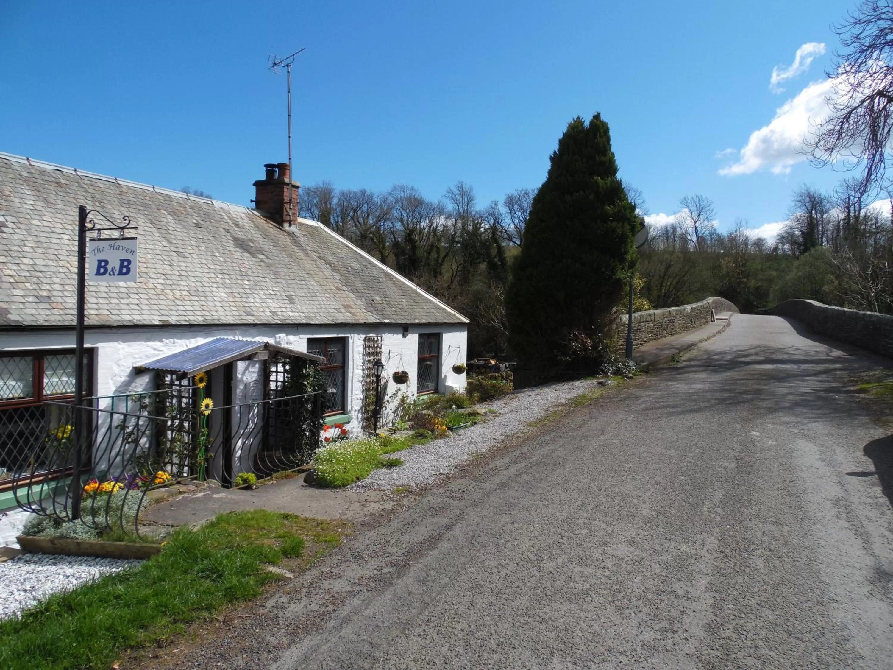 Facade/entrance in The Haven B&B