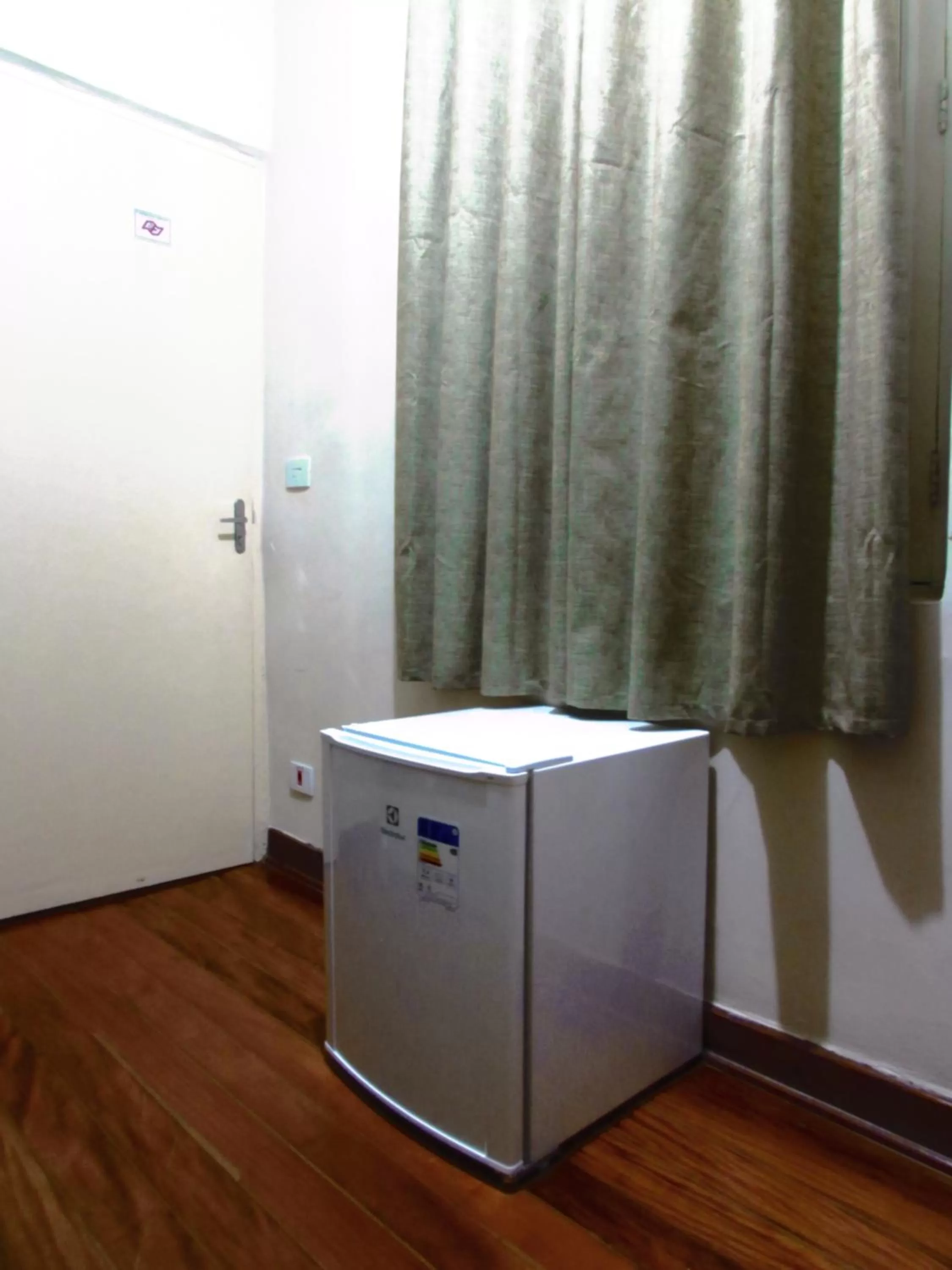 Kitchen/Kitchenette in Hotel Minho -Próximo 25 Março , Brás e Bom Retiro