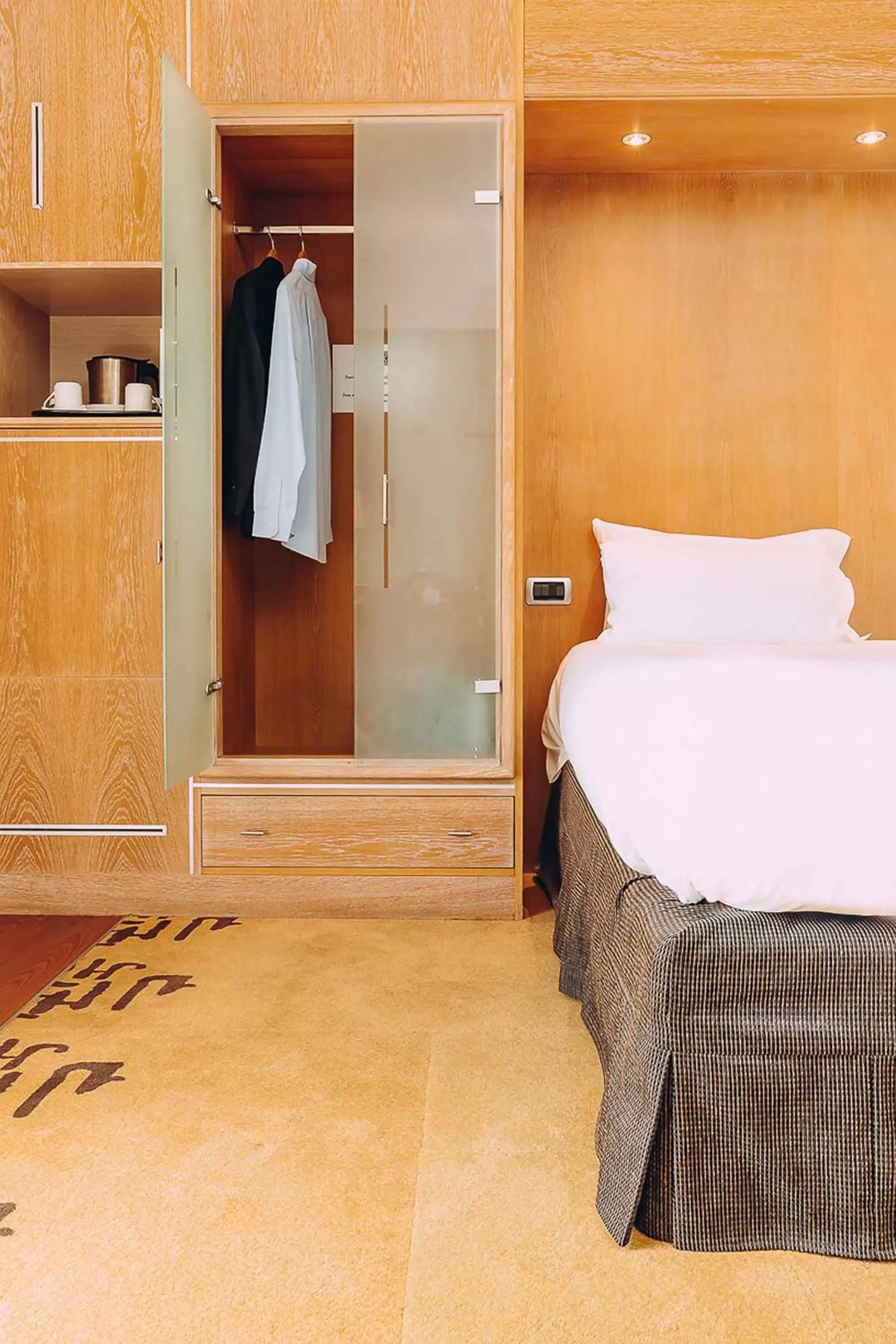 Bedroom, Bed in Hilton Garden Inn Rome Claridge