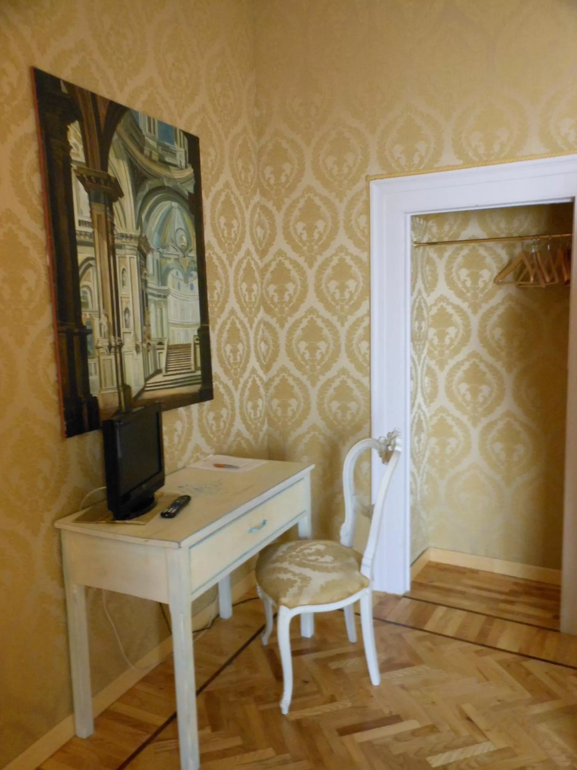 Decorative detail, Seating Area in Palazzo Antica Via Appia