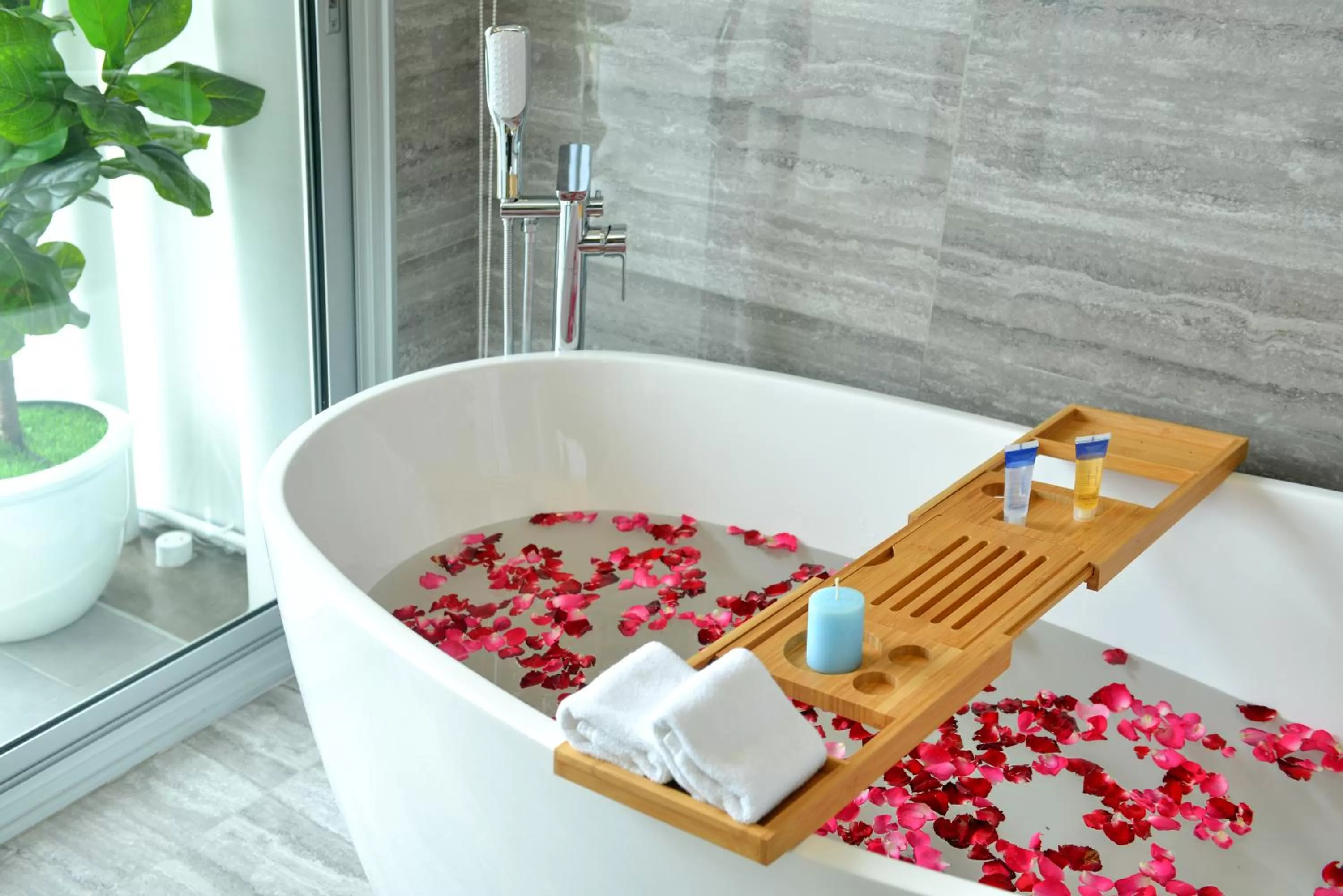 Bathroom in Centre Point Prime Hotel Pattaya