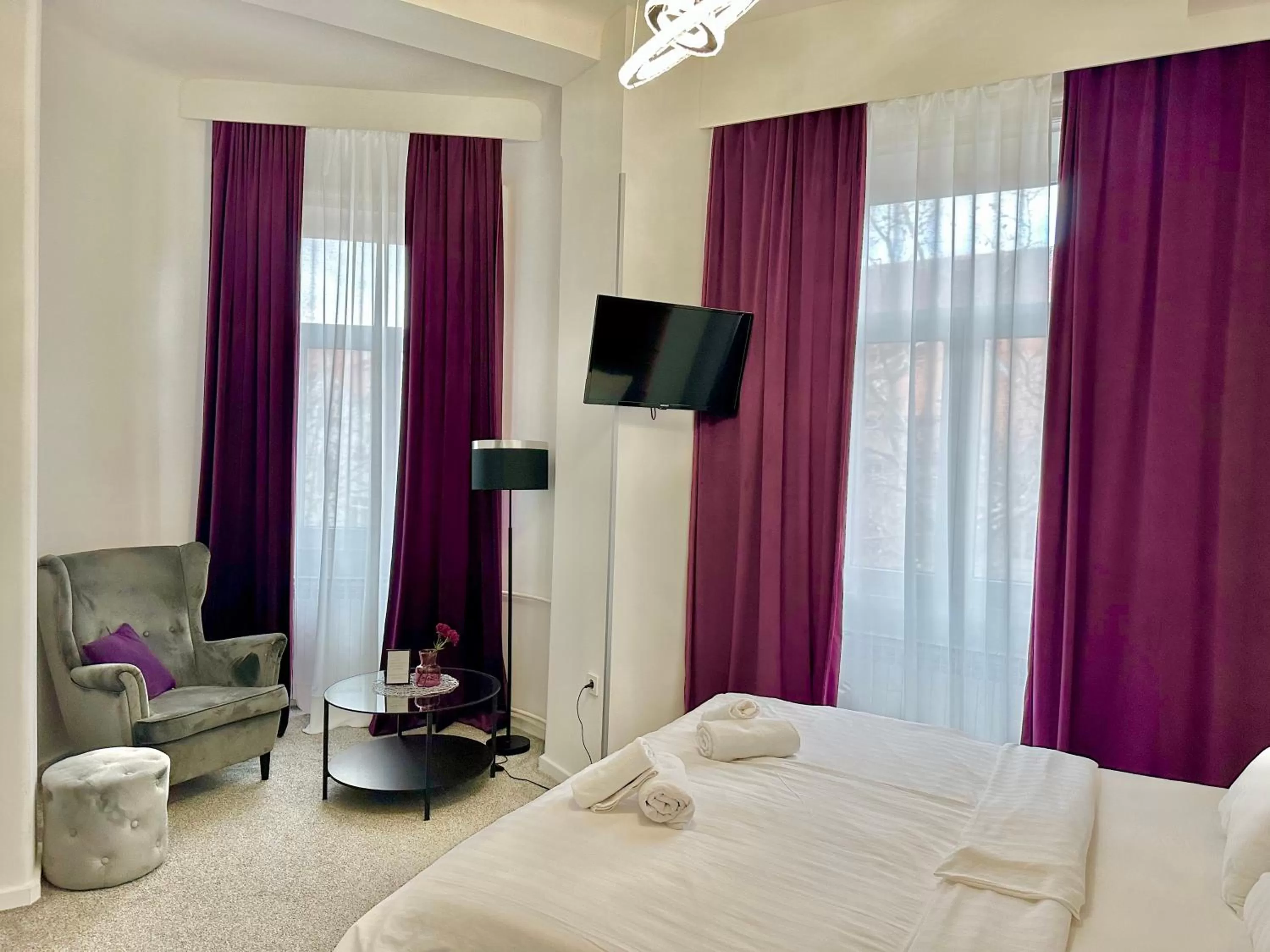 TV/Entertainment Center in B&B Donji Grad