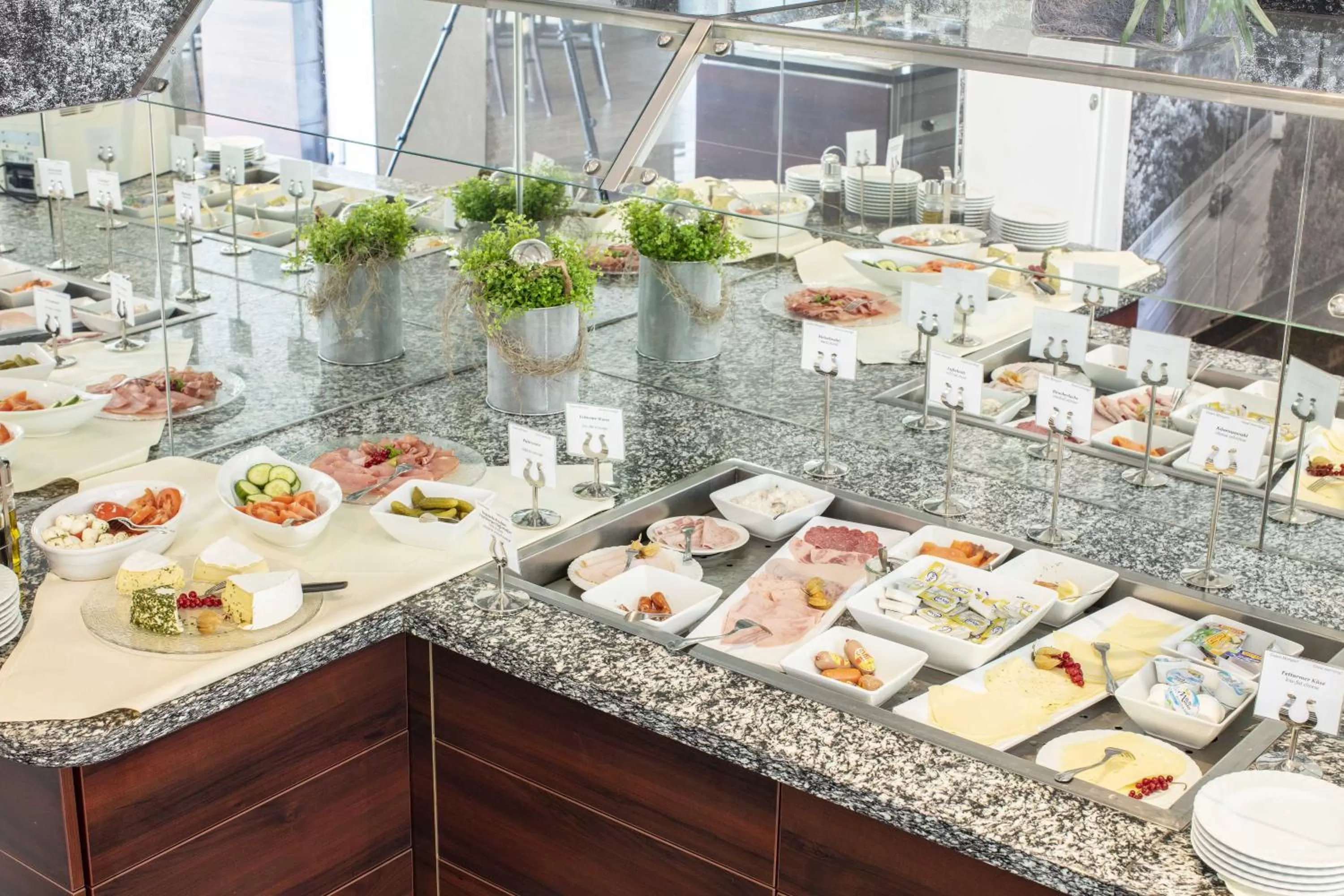 Buffet breakfast in Best Western Hotel Wetzlar