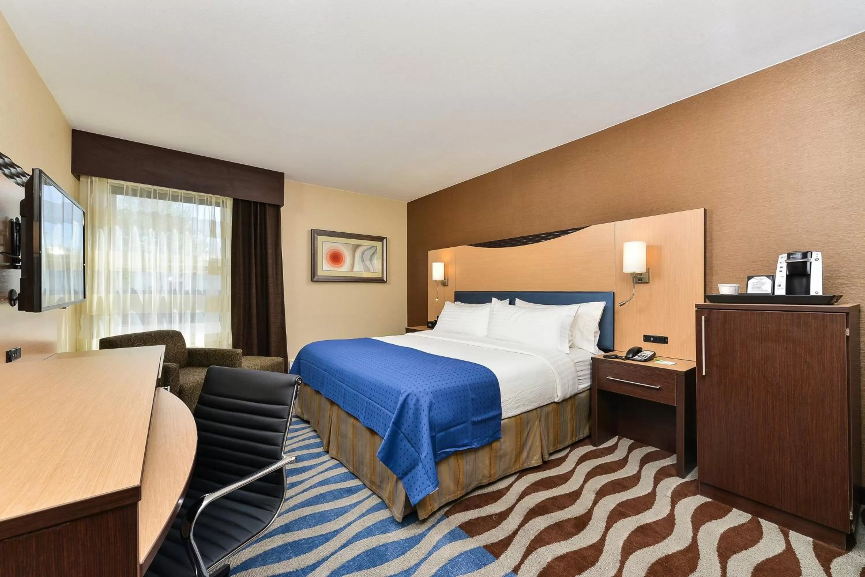 Photo of the whole room, Bed in Holiday Inn Cody - Convention Center by IHG
