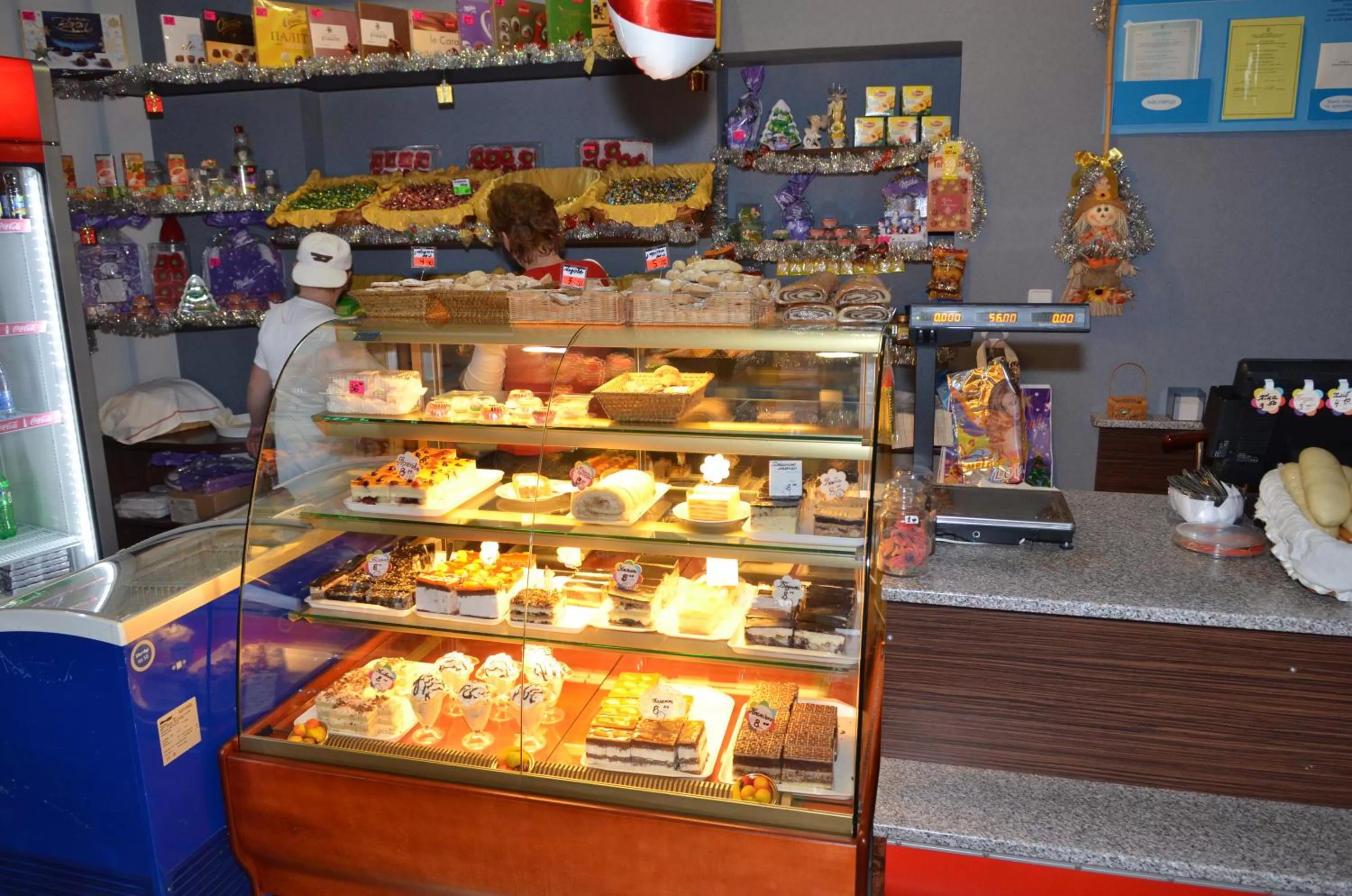 Restaurant/places to eat in Hotel Serpanok