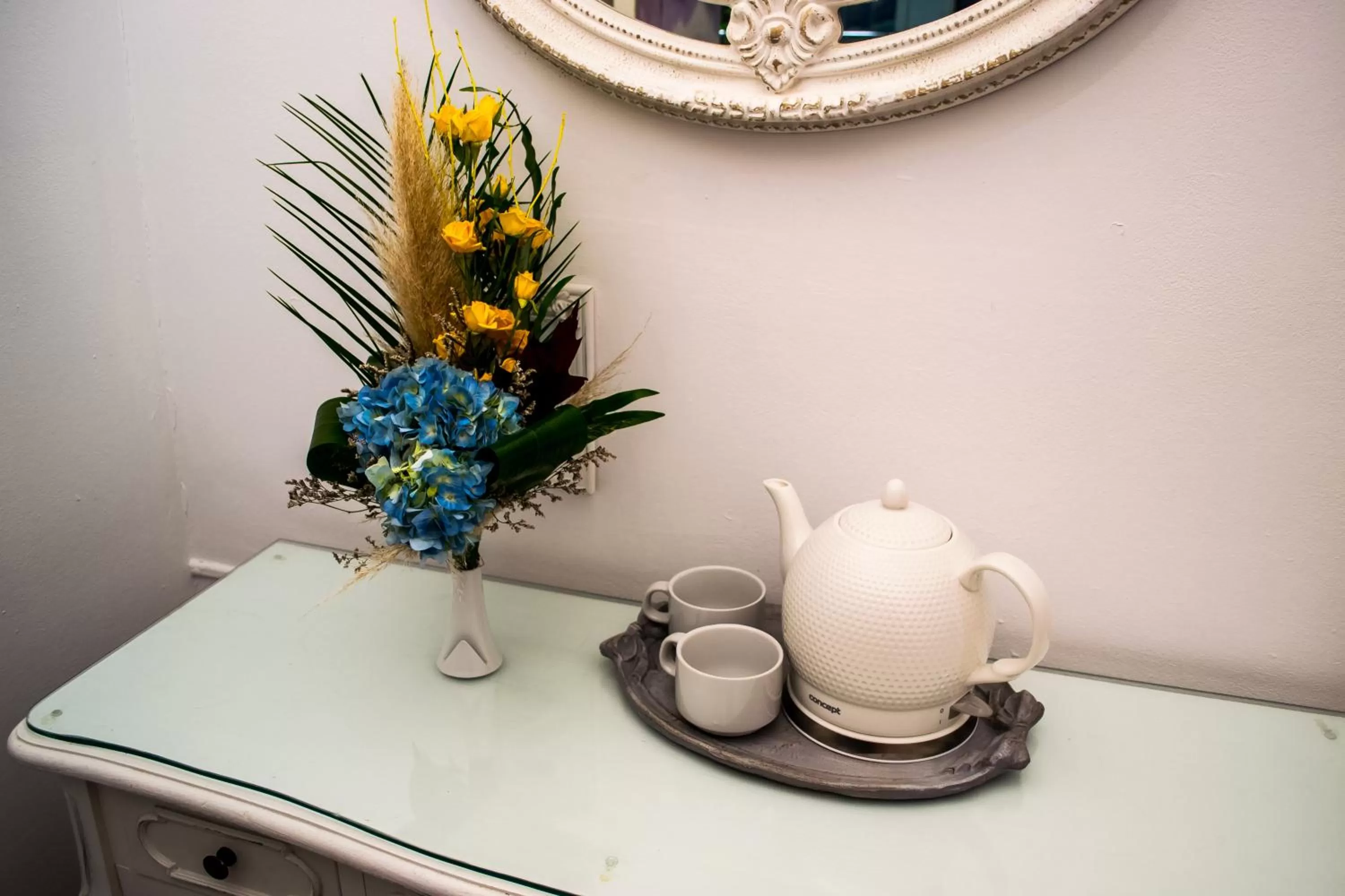 Decorative detail in Un Patio en Santa Cruz