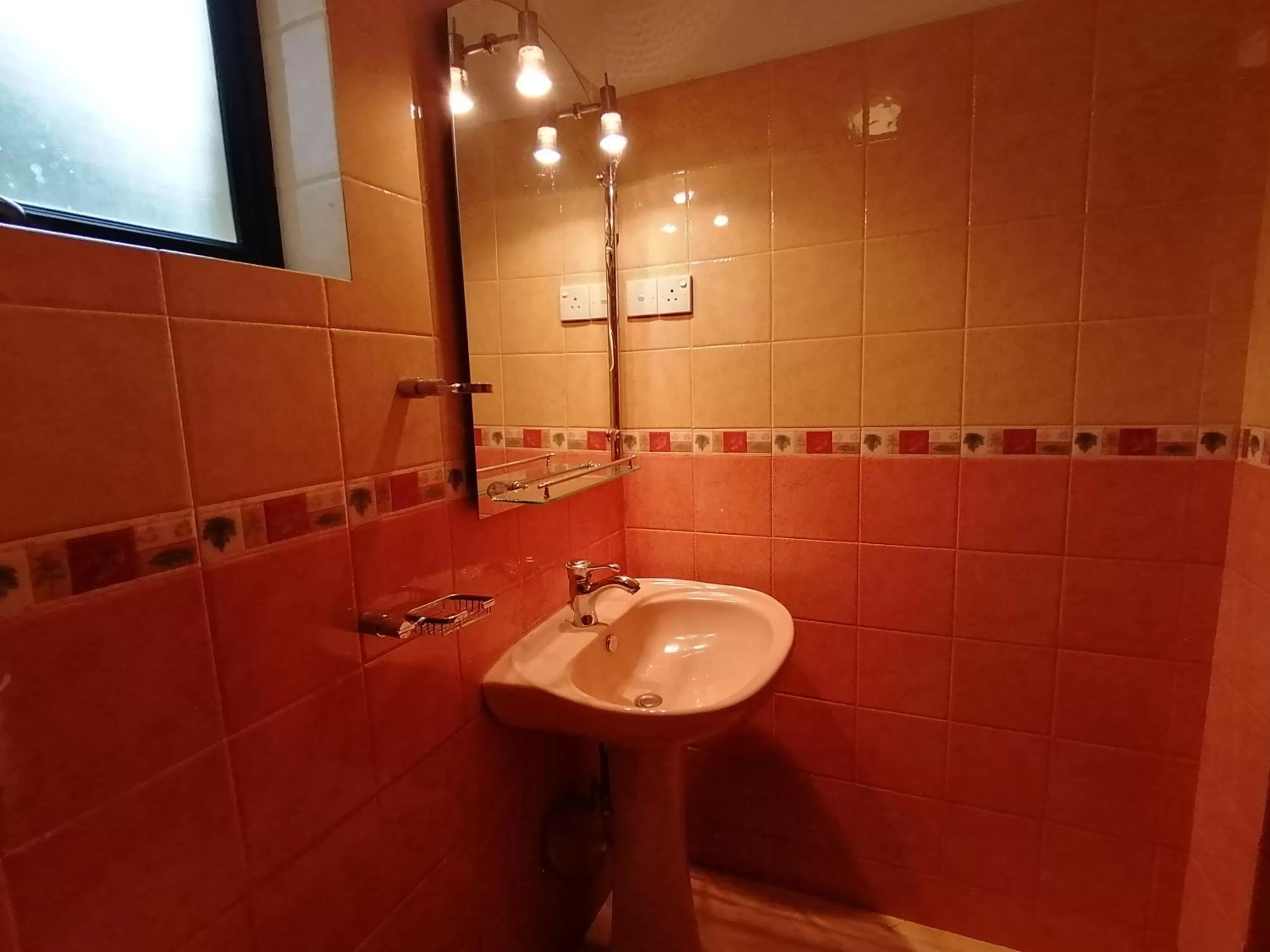 Kandy Highland Unique Hotel