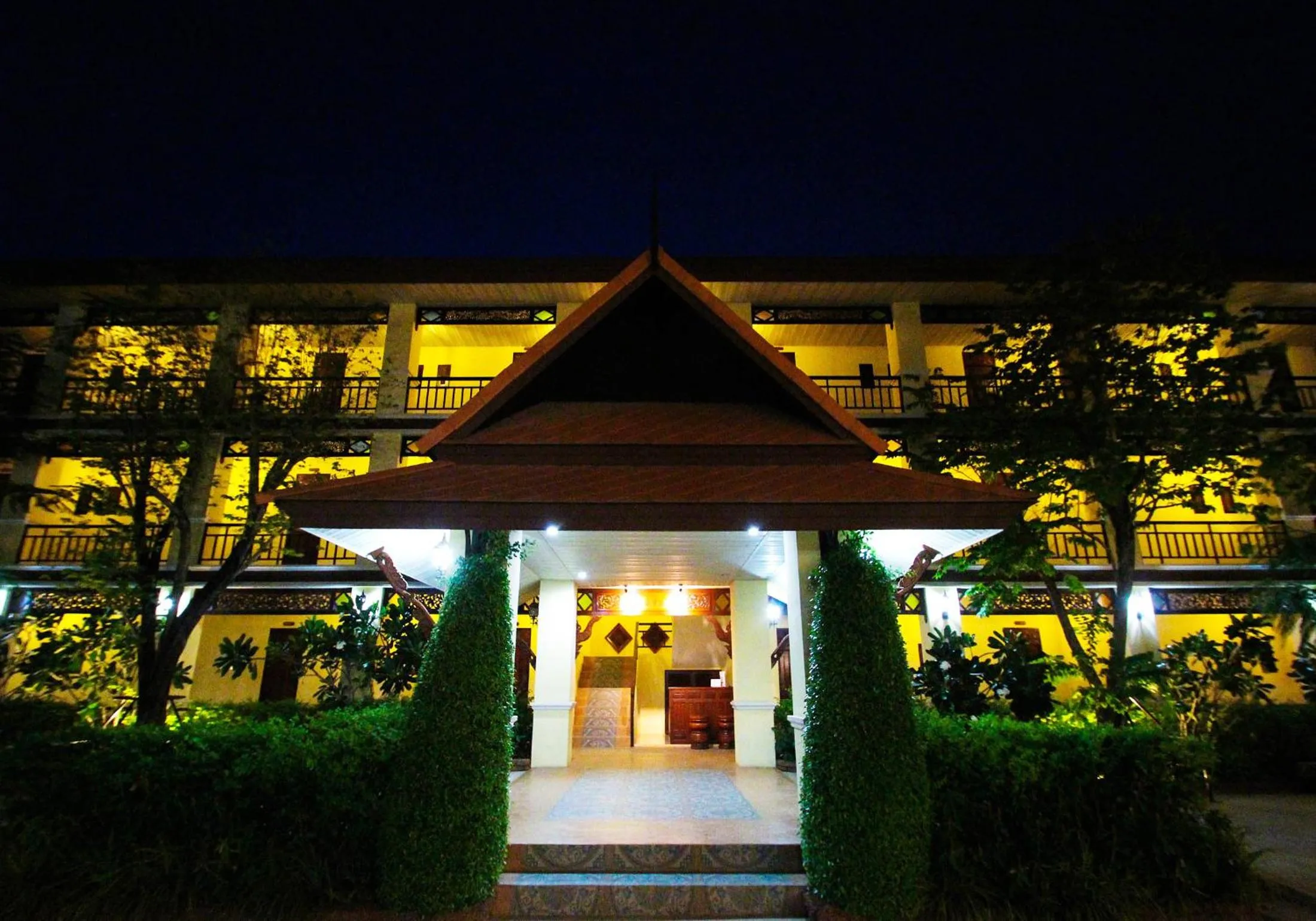 Property building in i Boutique Hotel