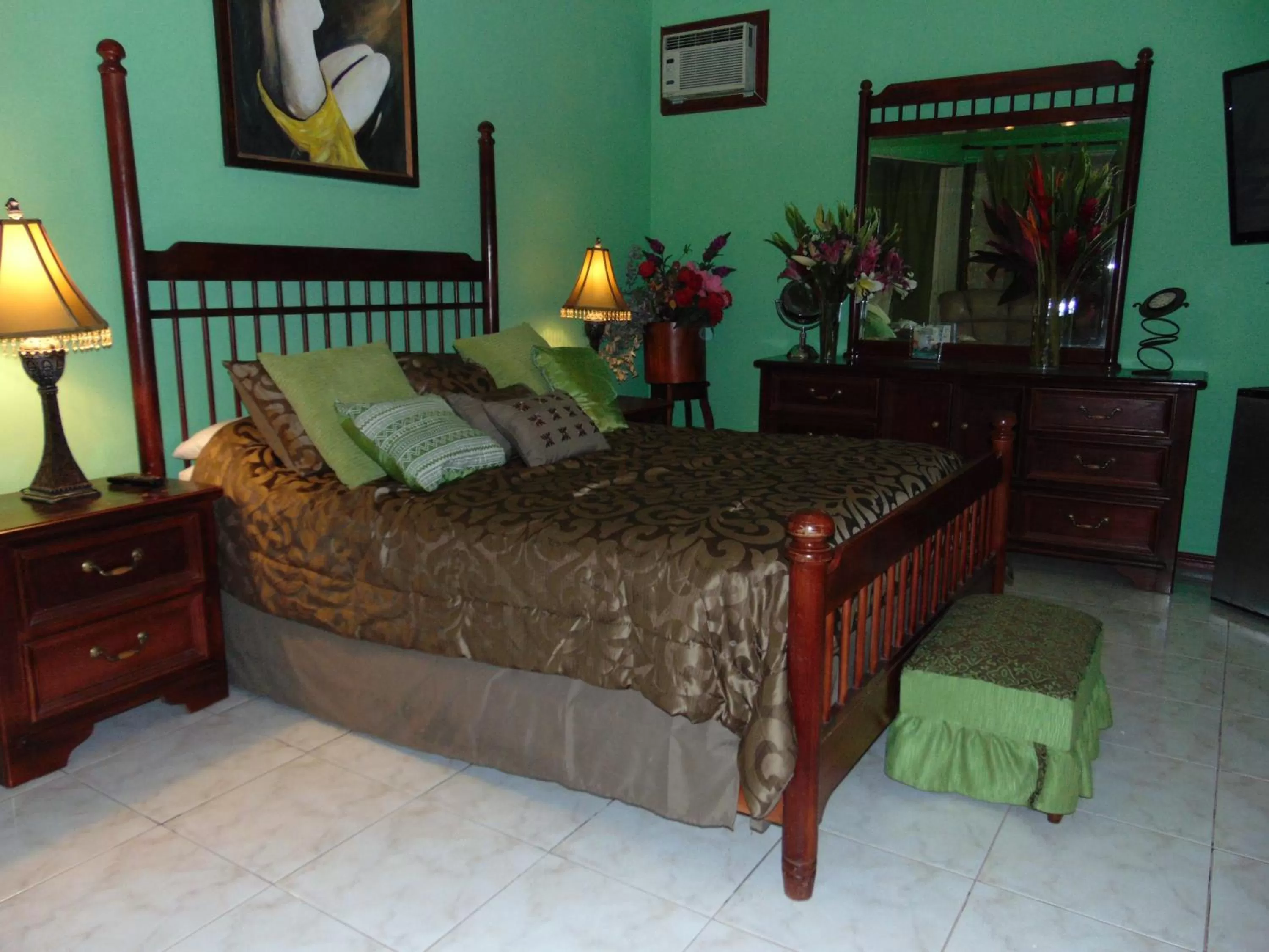 Decorative detail, Bed in Casa Lima B&B