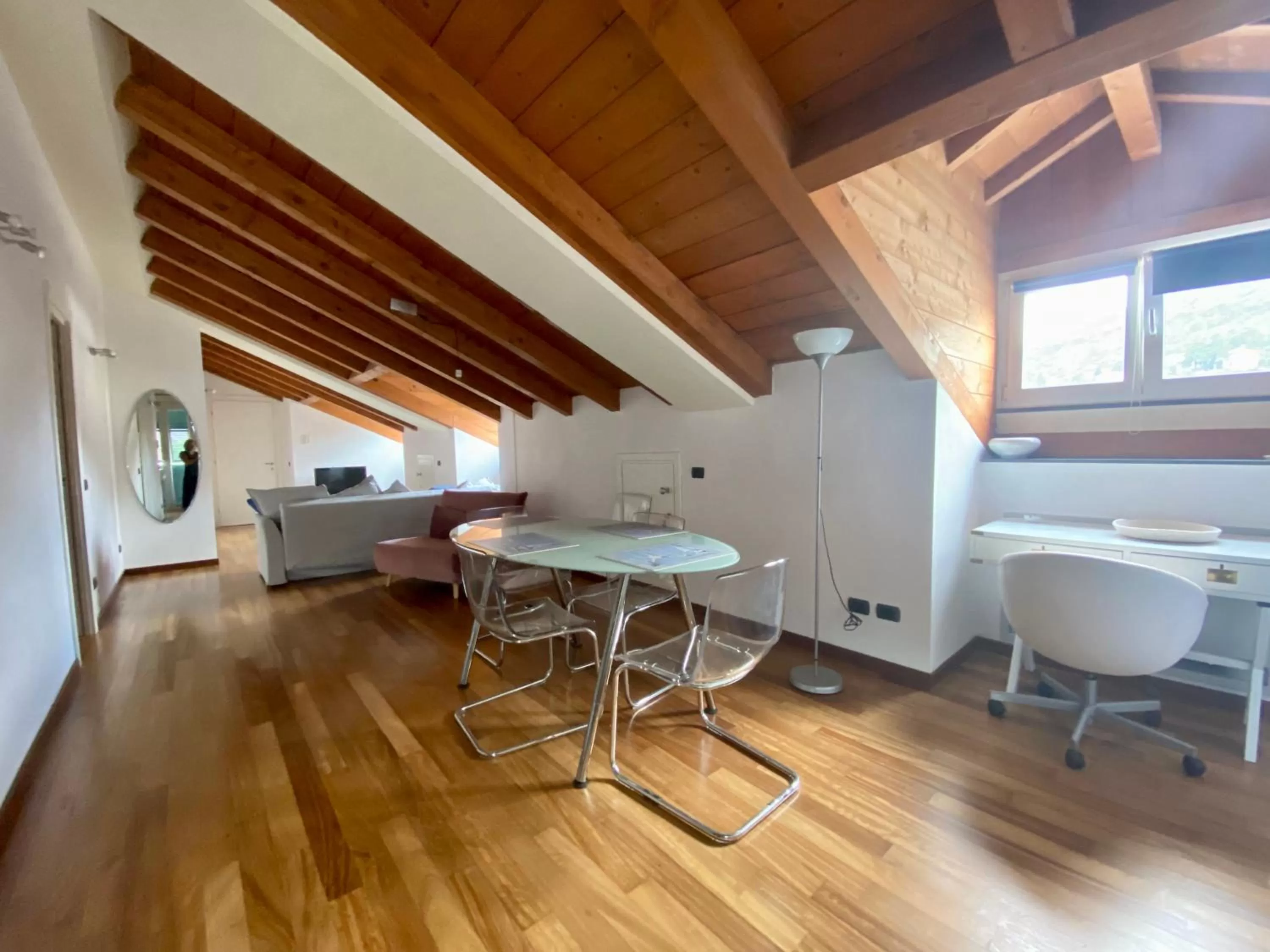 Dining area in Oasi Hotel