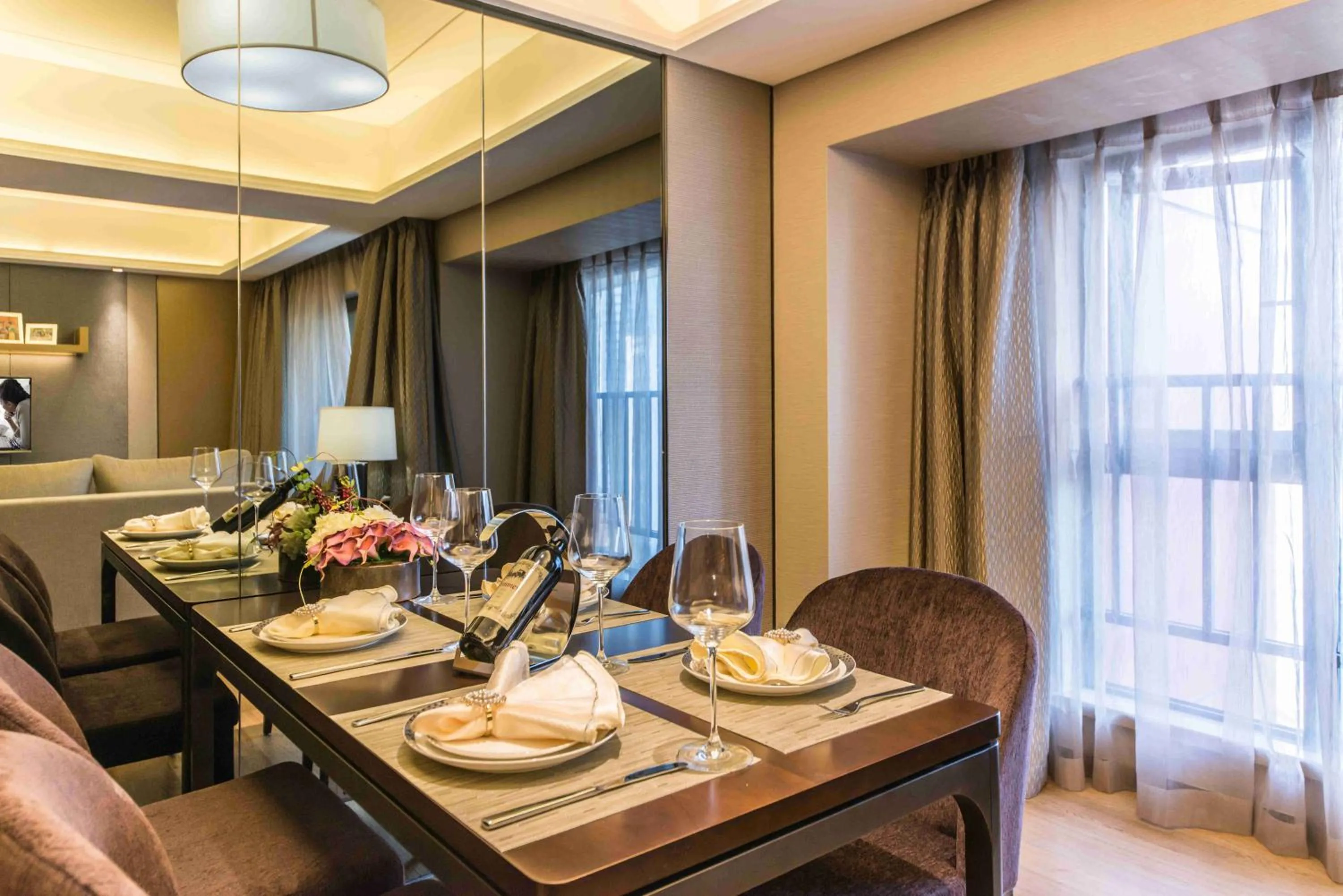 Dining area in Somerset Grandview Shenzhen